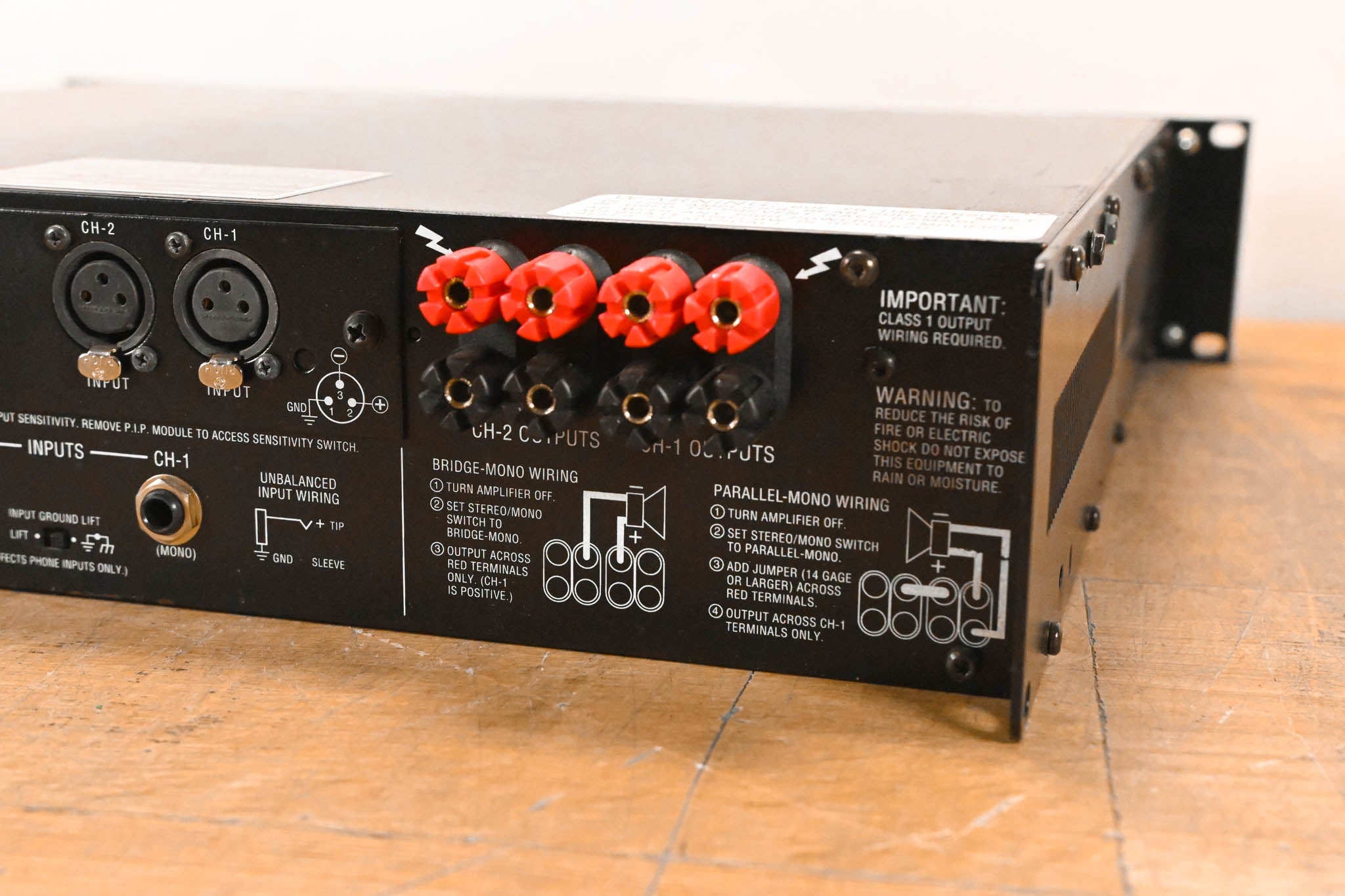 Crown Macro-Tech 3600VZ 2-Channel Power Amplifier