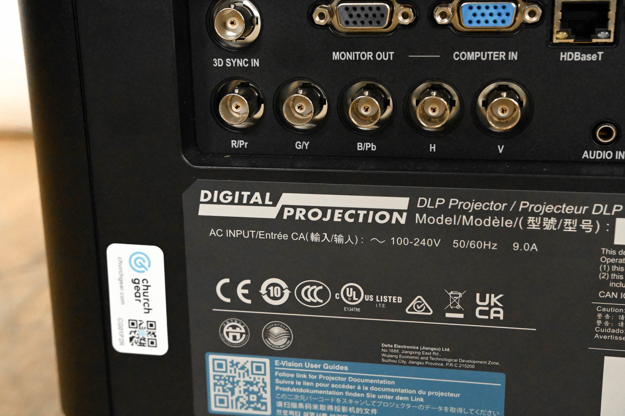 Digital Projection E-Vision 9100 WU WUXGA Large Venue DLP Projector
