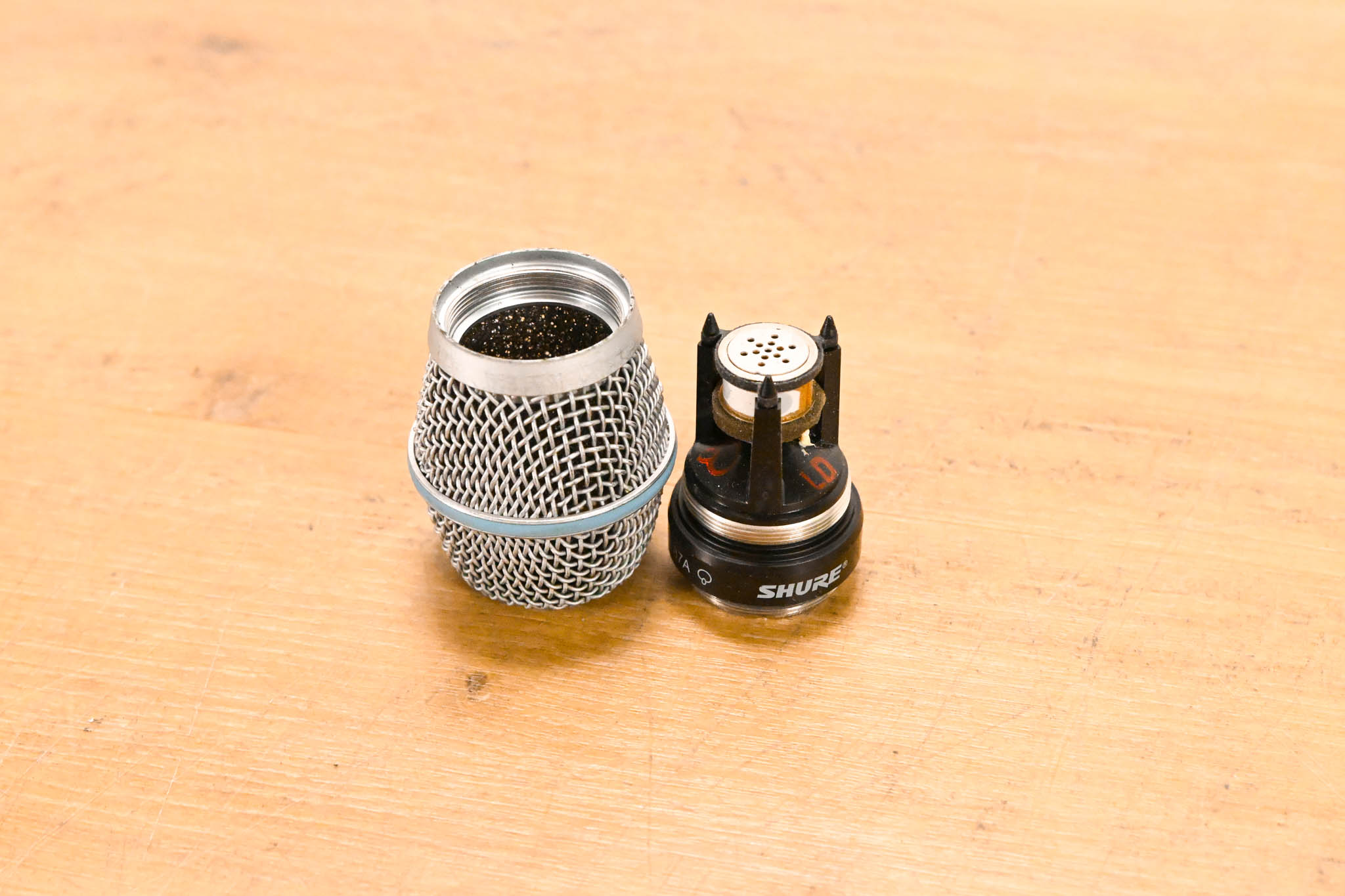 Shure BETA 87A Wireless Microphone Capsule