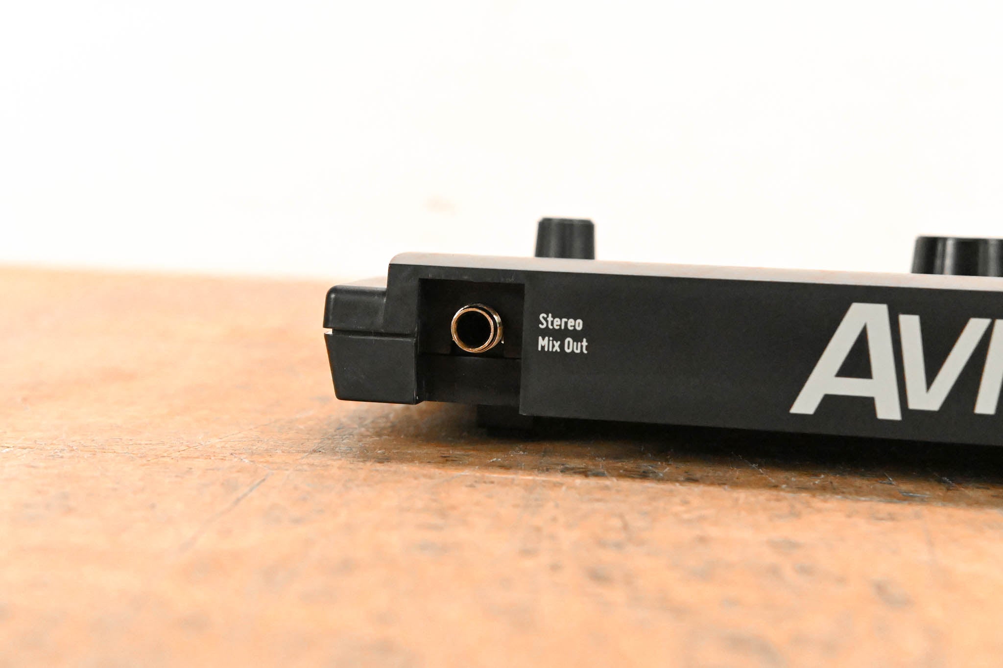 Aviom A320 16-Channel Personal Mixer