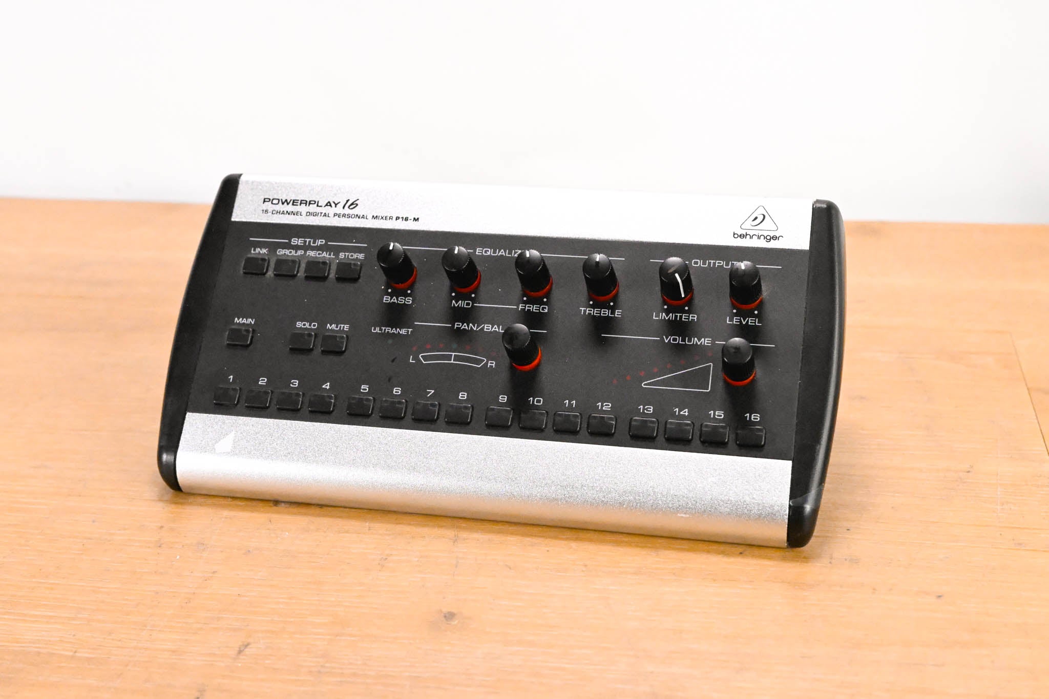 Behringer Powerplay P16-M 16-Channel Digital Personal Mixer