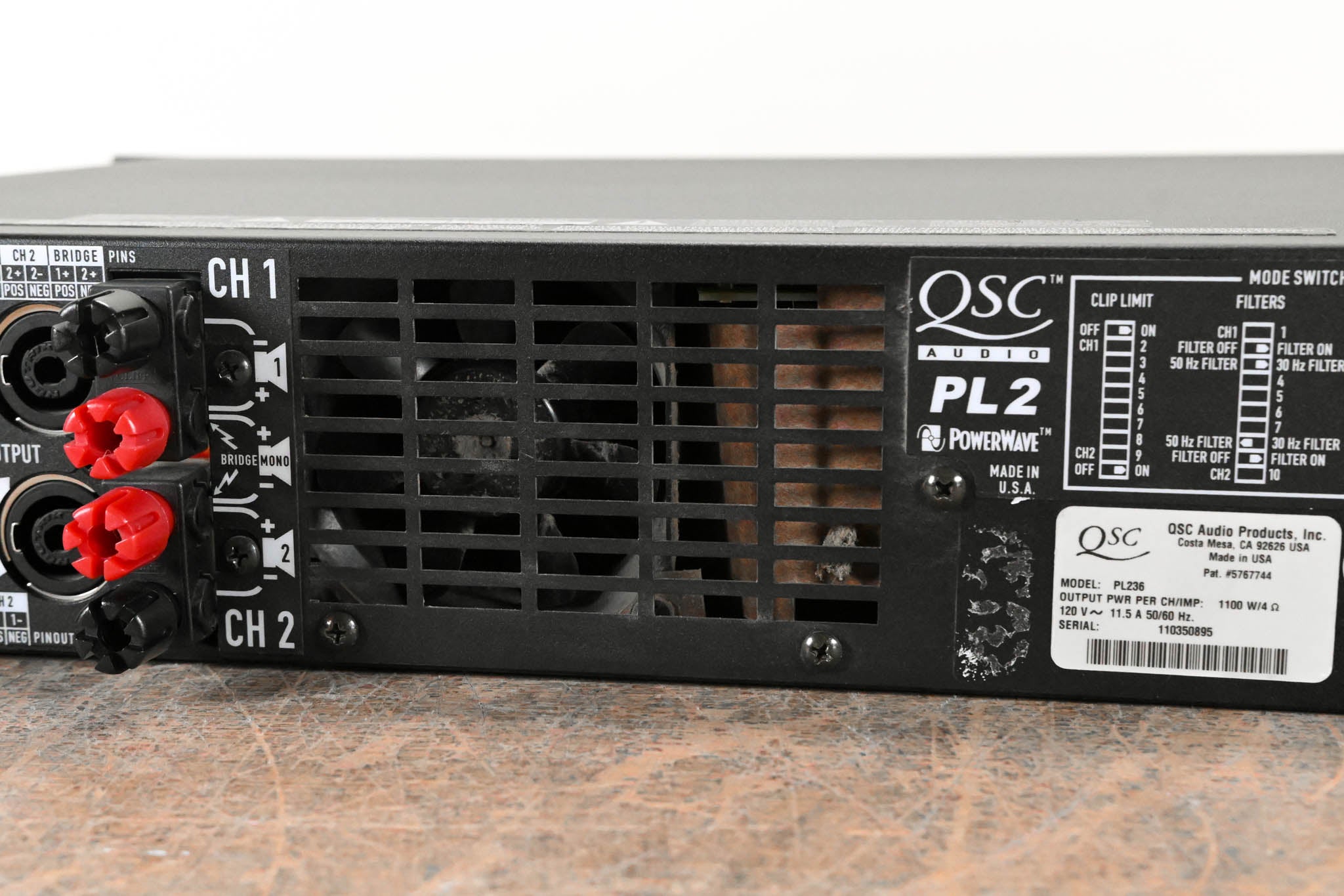 QSC PL236 PowerLight 2 Series 2-Channel Power Amplifier