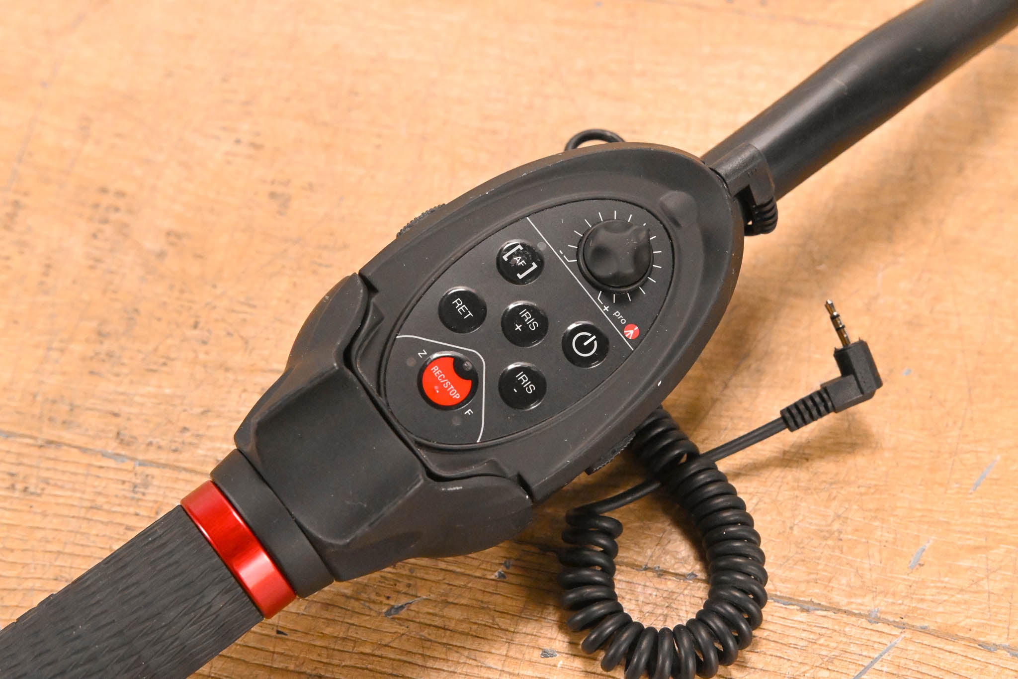 Manfrotto MVR901EPLA Pan-Bar Remote Control for Cameras with LANC