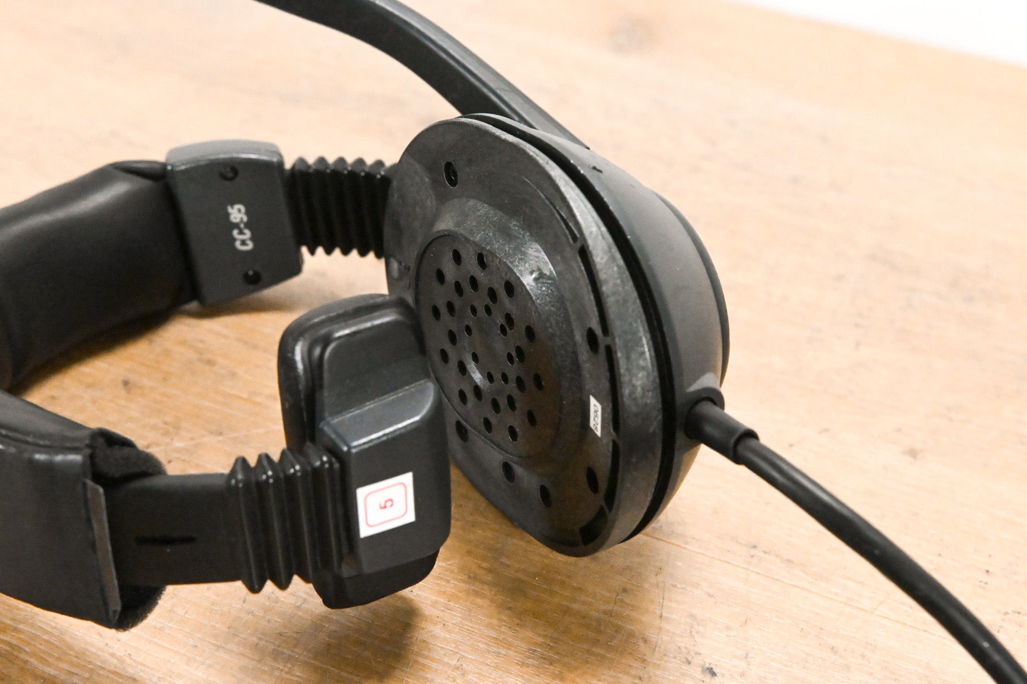 Clear-Com CC-95 Single-Muff Intercom Headset