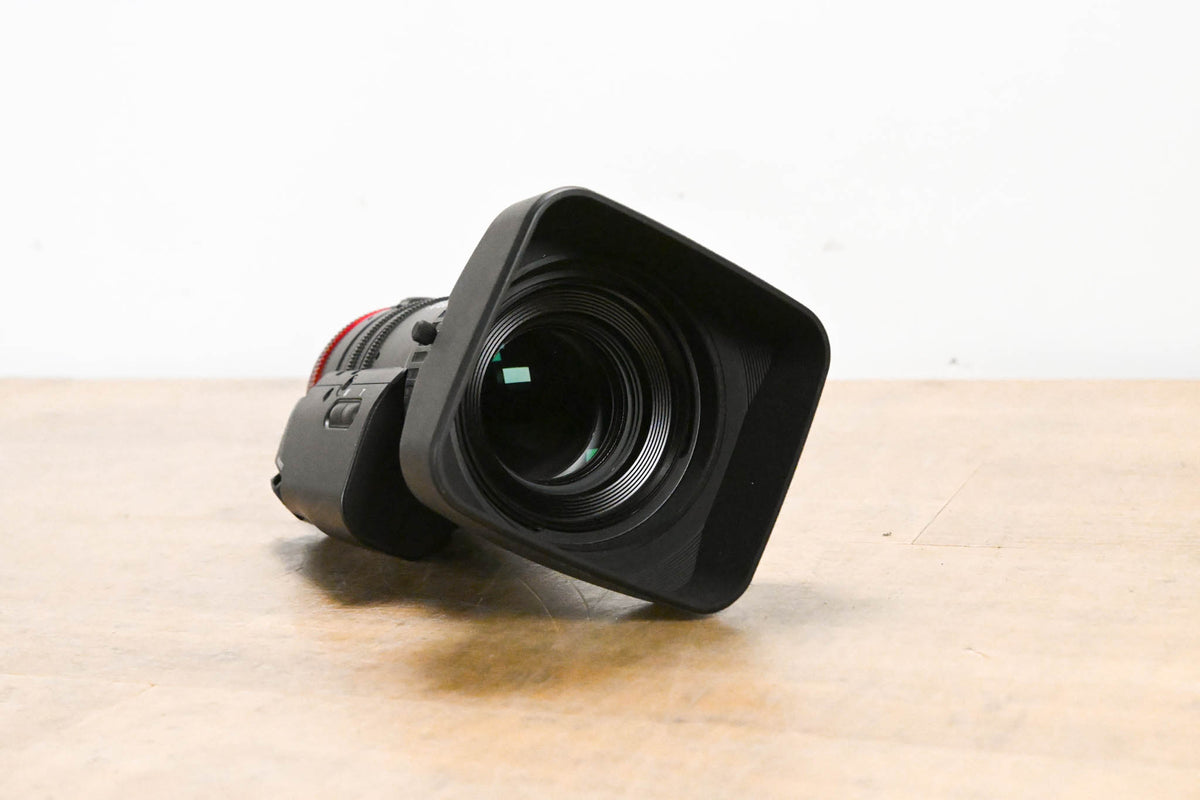 Canon CN-E 70-200mm T4.4 Compact-Servo Cine Zoom Lens (EF Mount)