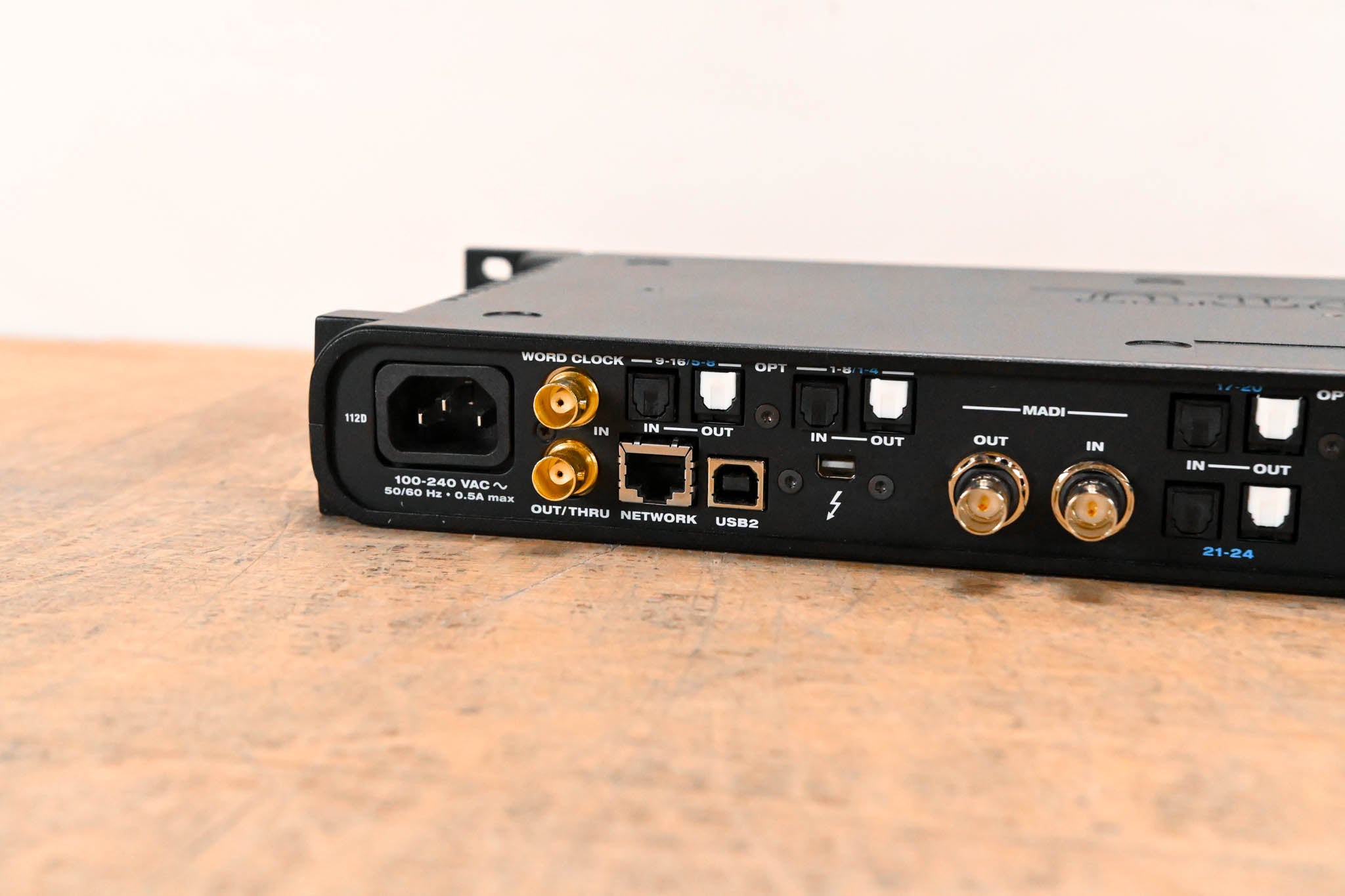MOTU 112D 112x112 Thunderbolt / USB 2.0 Audio Interface