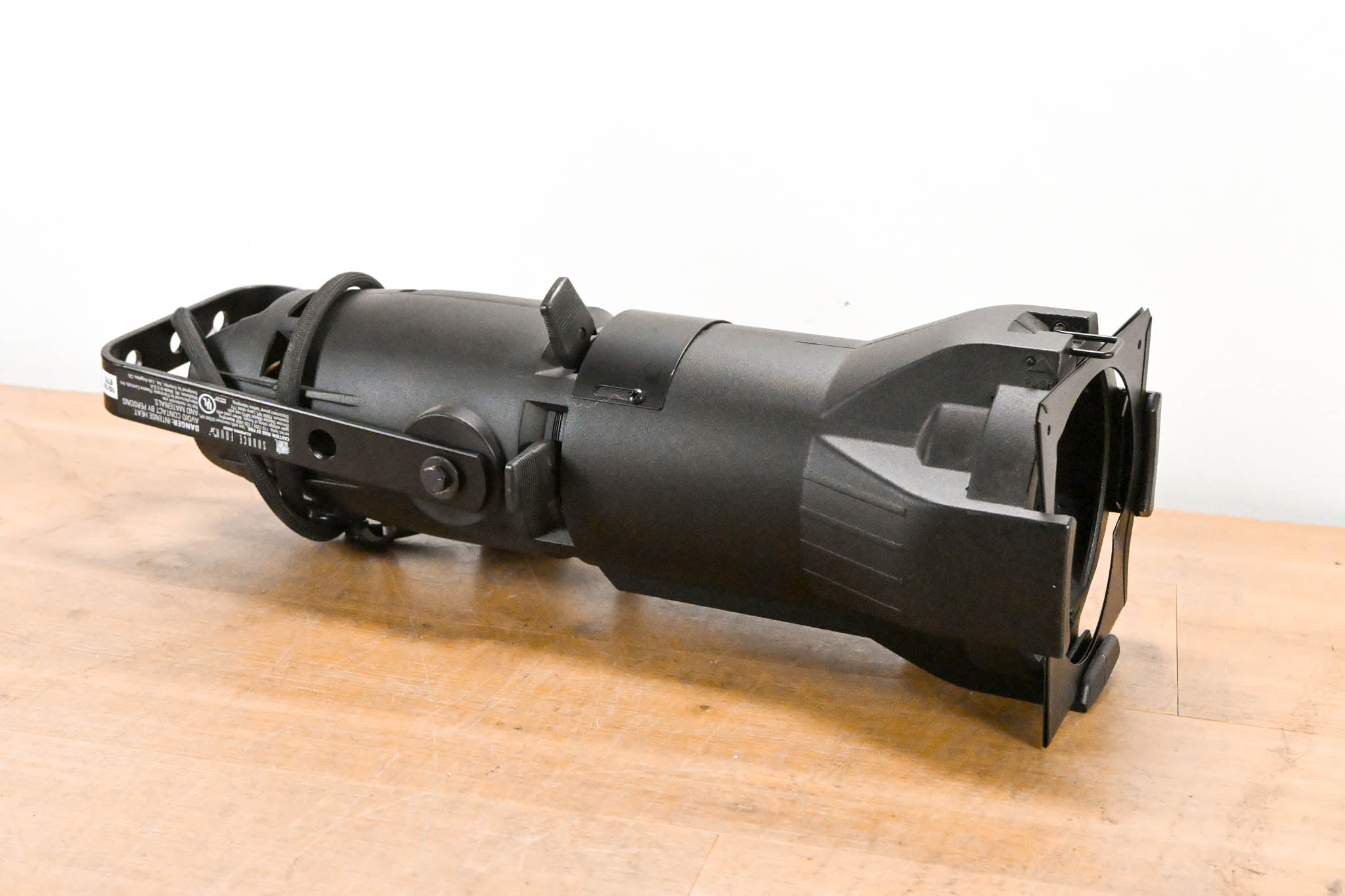 ETC Source Four Jr 26 Degree 575 Ellipsoidal Light