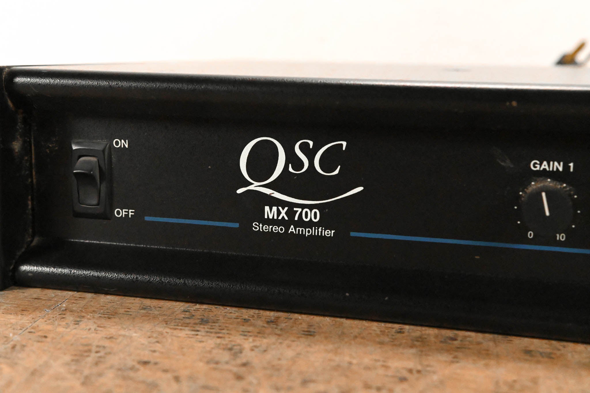 QSC MX 700 2-Channel Power Amplifier