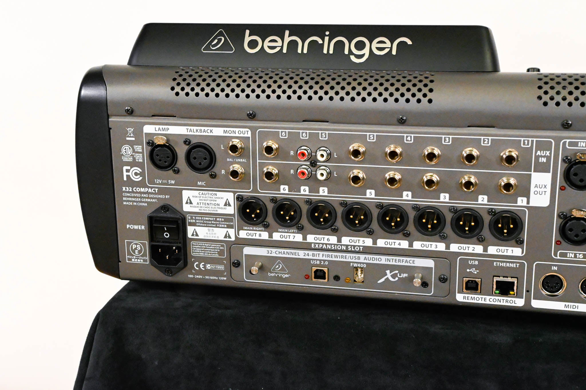 Behringer X32 Compact 40-Channel Digital Audio Console