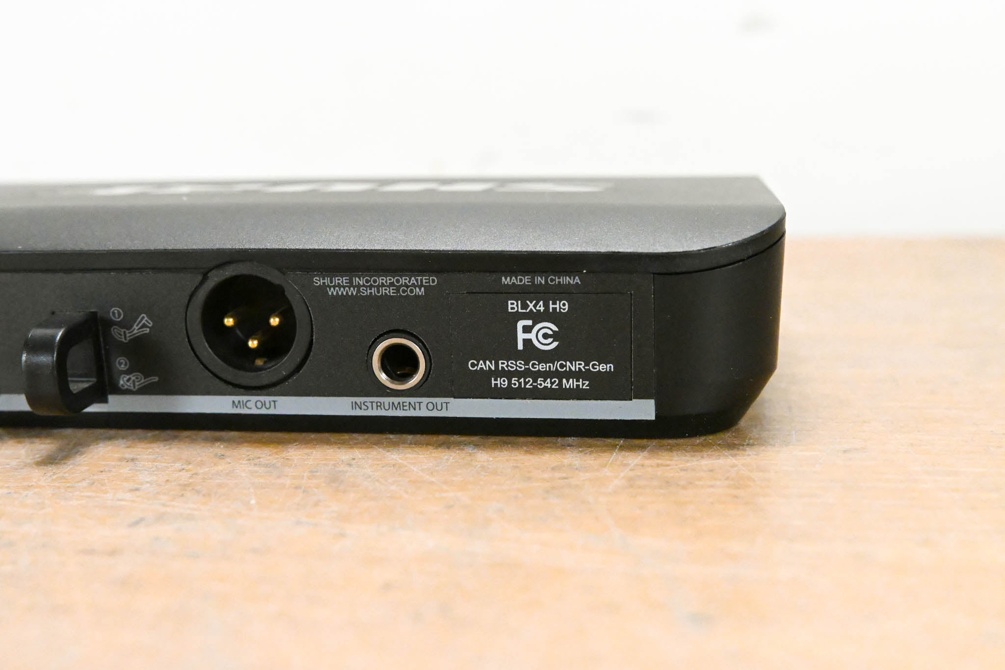 Shure BLX14 Bodypack Wireless System - H9 Band: 512-542 MHz (NO PSU)