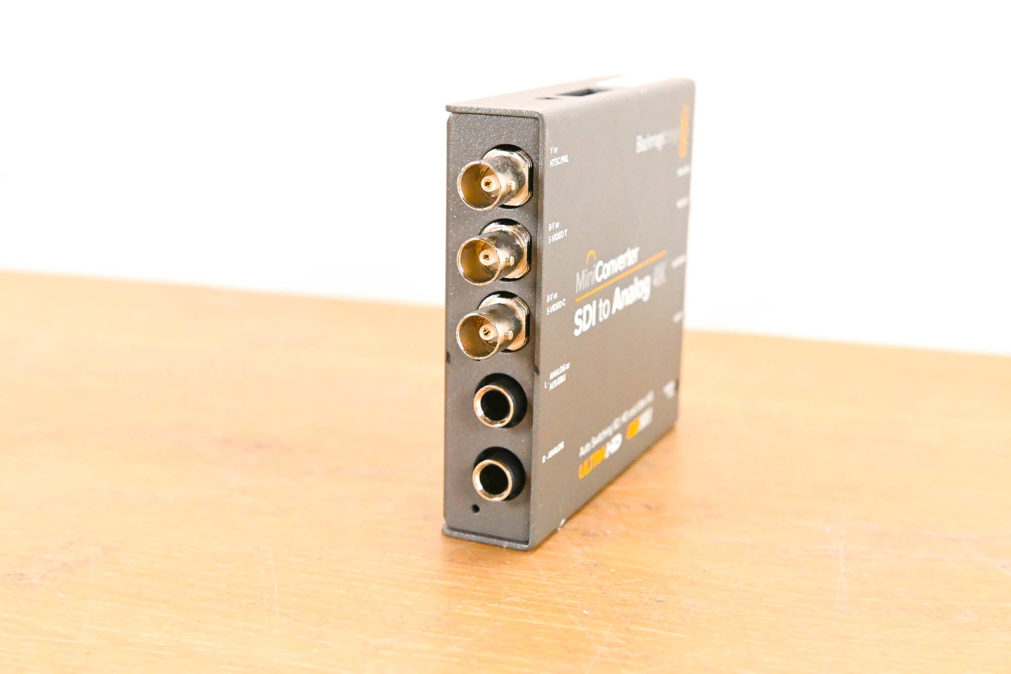Blackmagic Design Mini Converter SDI to Analog 4K (NO POWER SUPPLY)