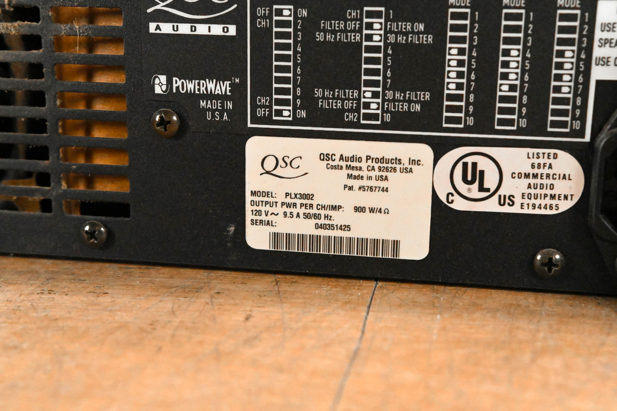 QSC PLX3002 2-Channel Power Amplifier
