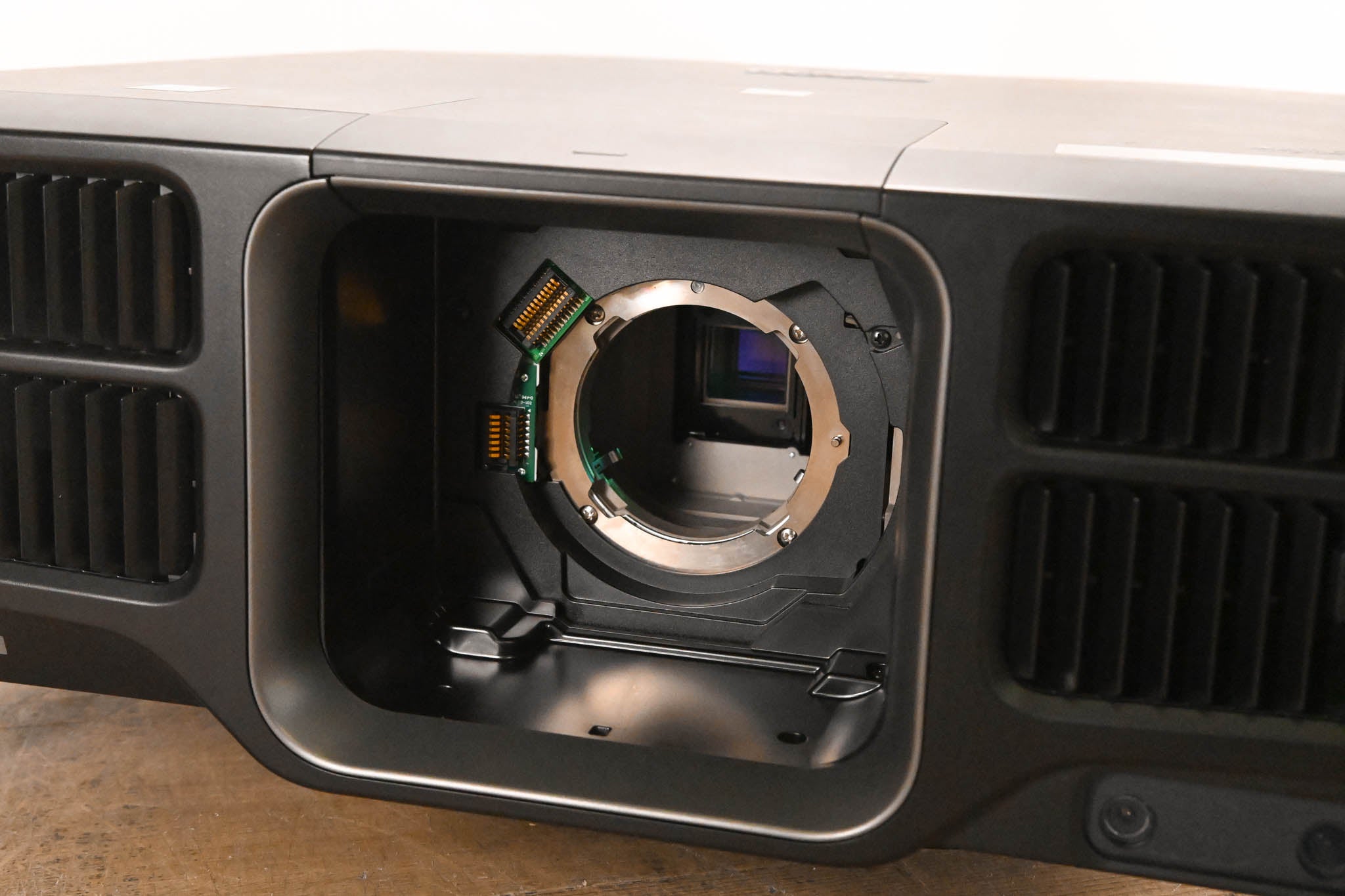 Epson Pro L1405U 8,000-Lumen Laser WUXGA 3LCD Projector