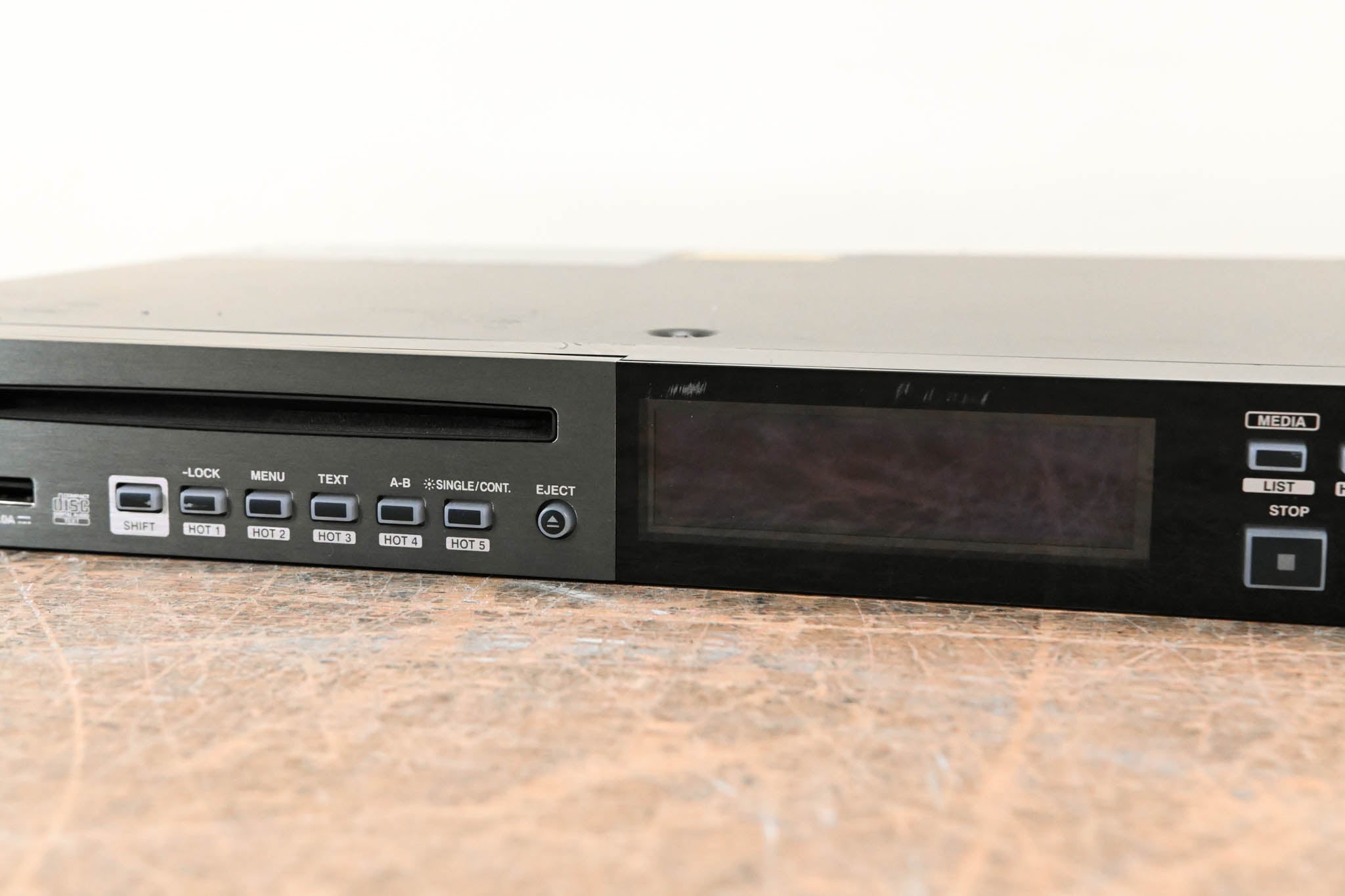 Denon DN-700C Network CD / Media Player