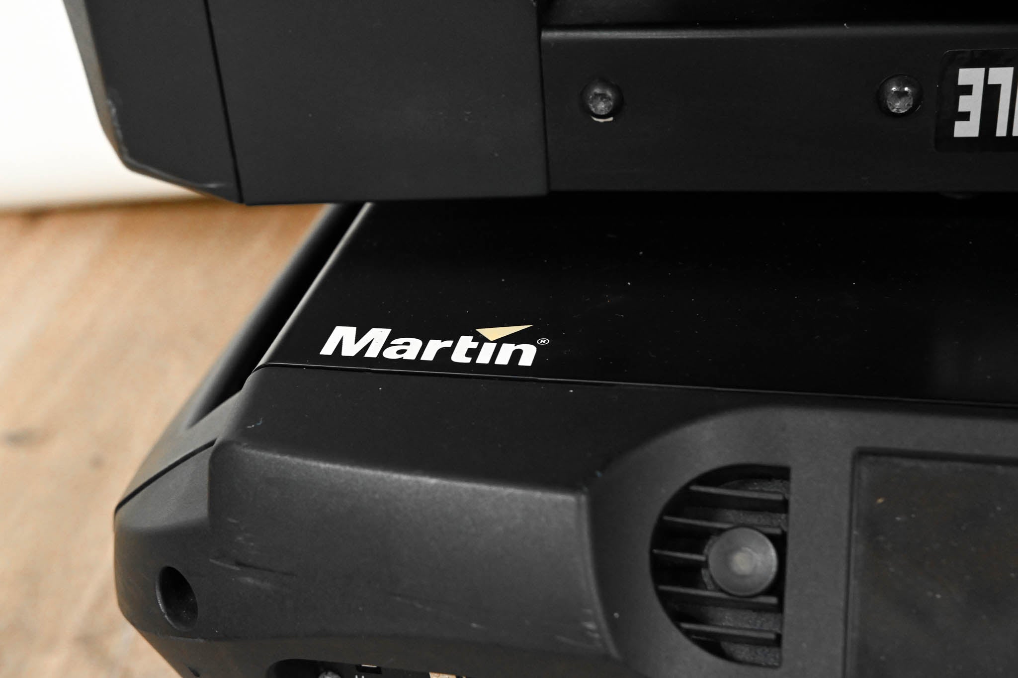 Martin Lighting MAC III Profile Moving Light with Road Case