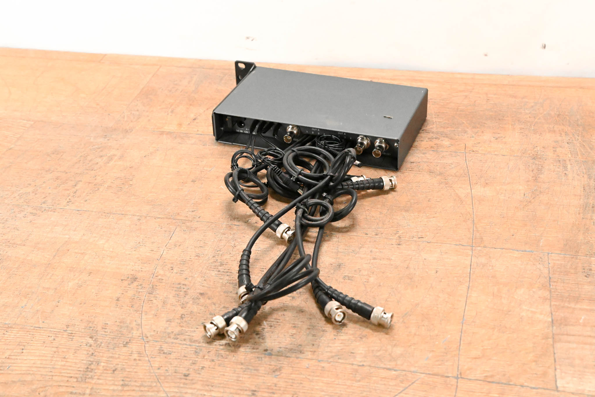 Sennheiser ASP 2 Antenna and Power Distribution System (NO POWER SUPPLY)