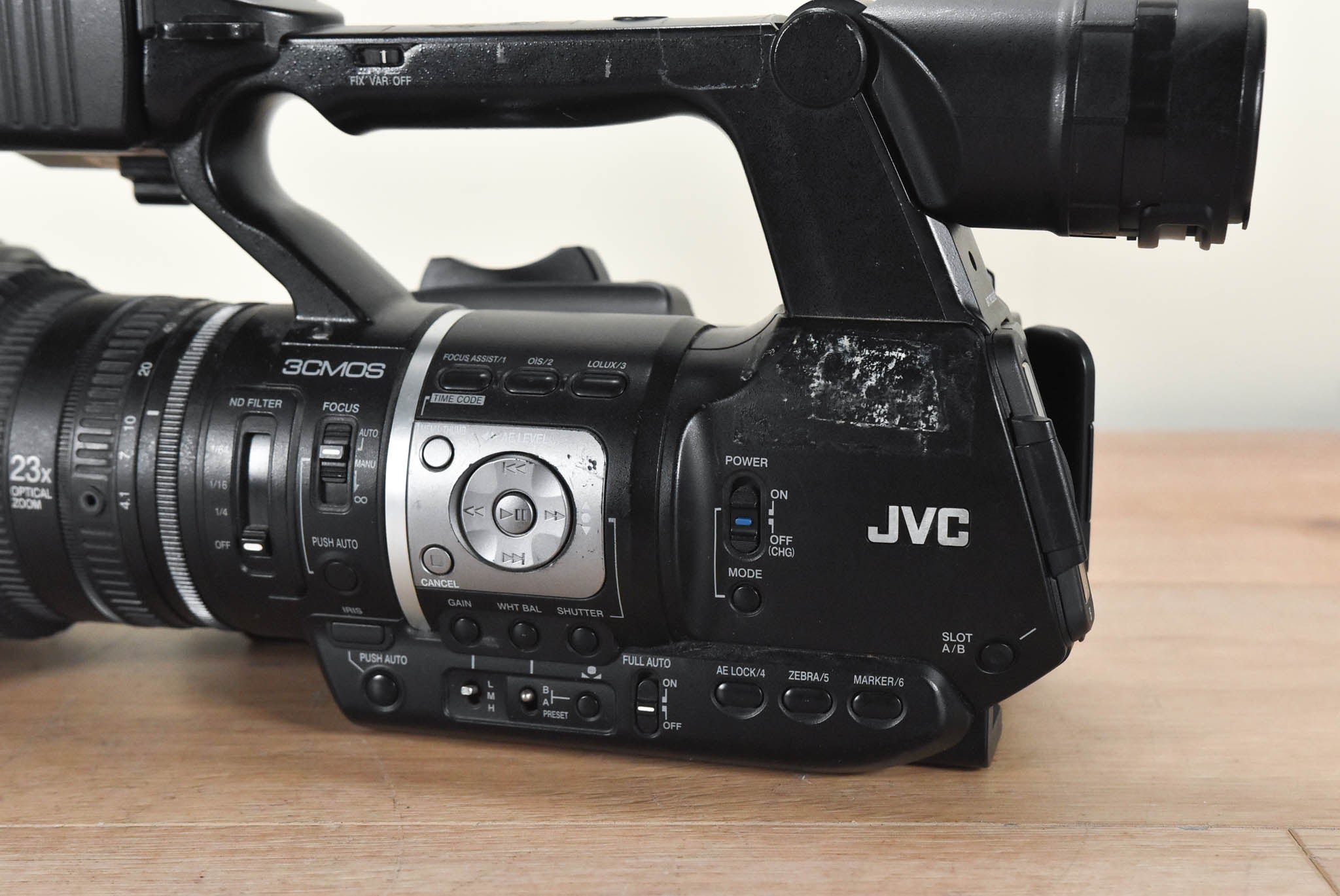 JVC GY-HM620U ProHD Handheld Camcorder Mobile News Camera