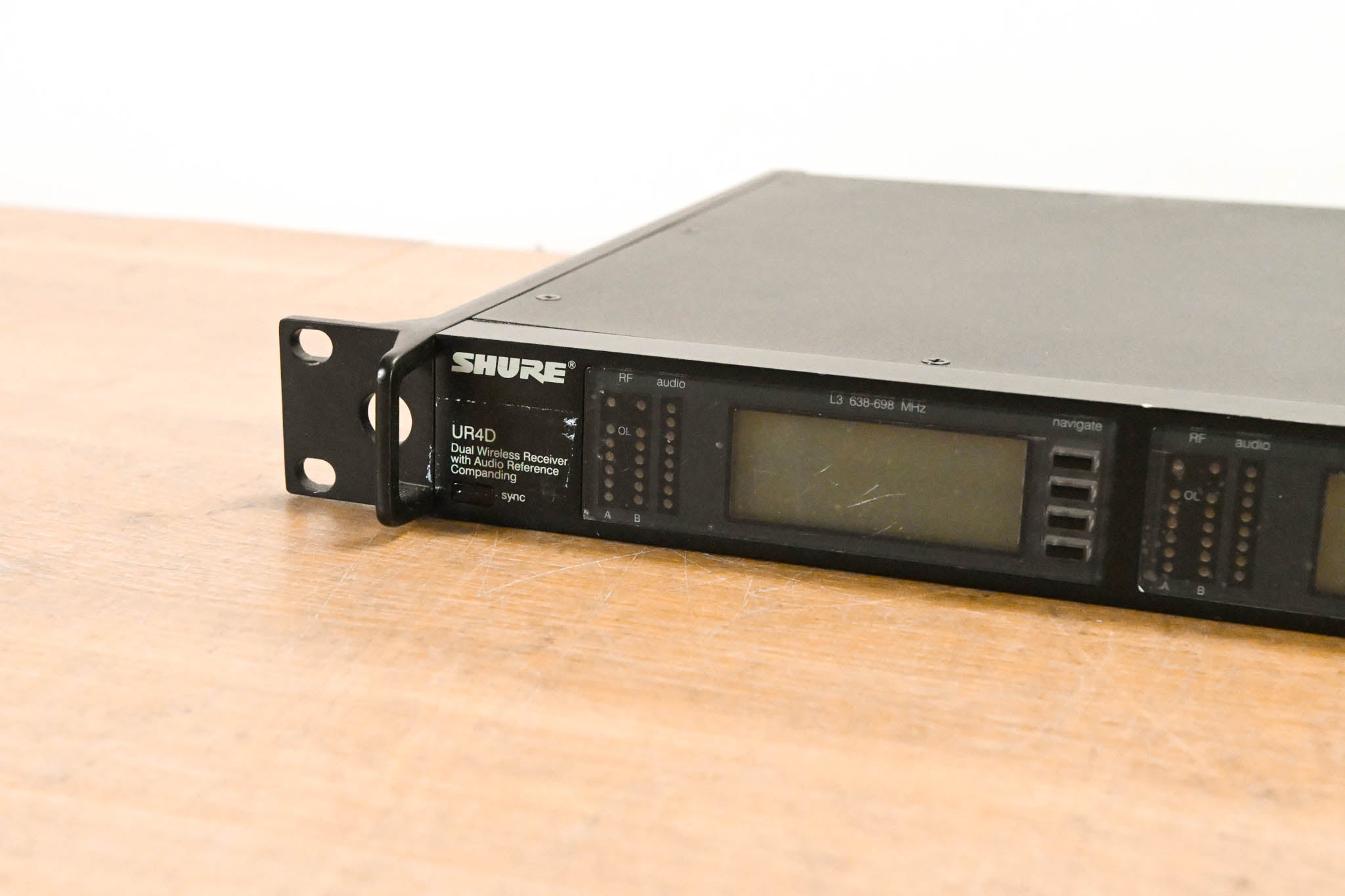 Shure UR4D Wireless Receiver w/ two UR2/SM58 Handheld Mics - L3 Band