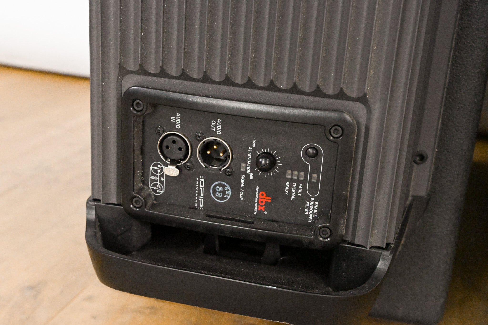 JBL VT4888DP Powered 3-Way Line Array Speaker (PAIR)