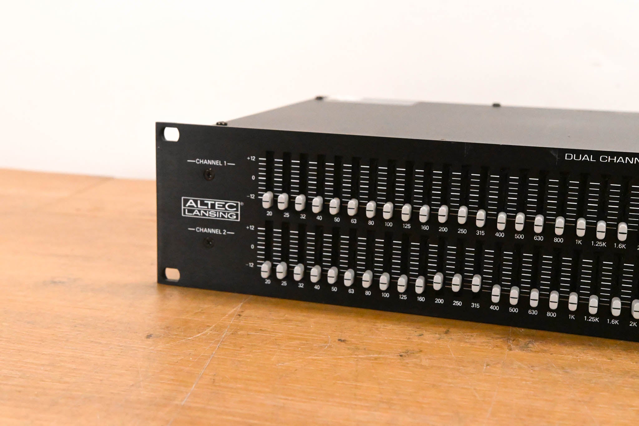 Altec Lansing 1432A 31 Band Graphic Equalizer