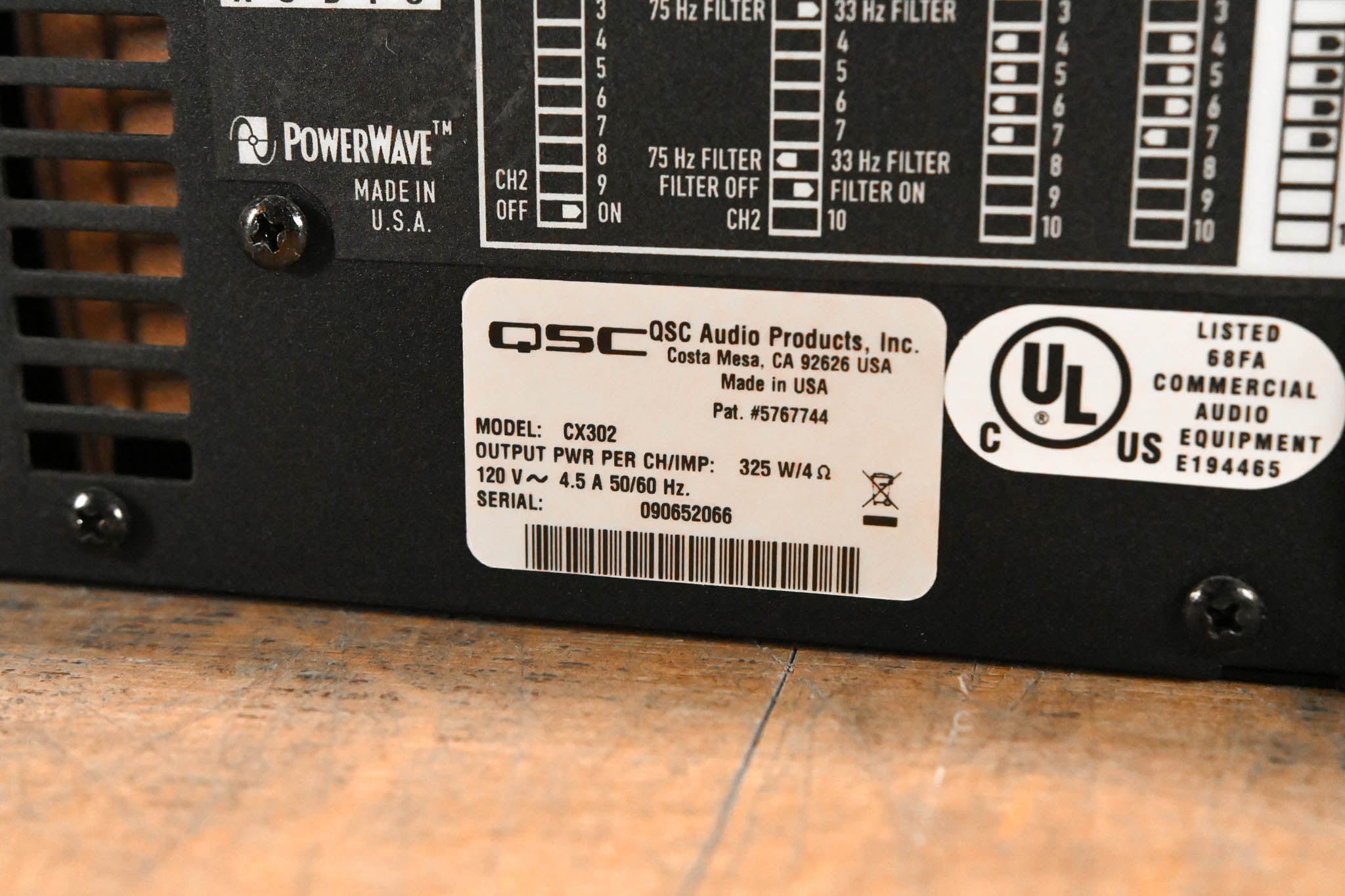 QSC CX302 2-Channel Power Amplifier