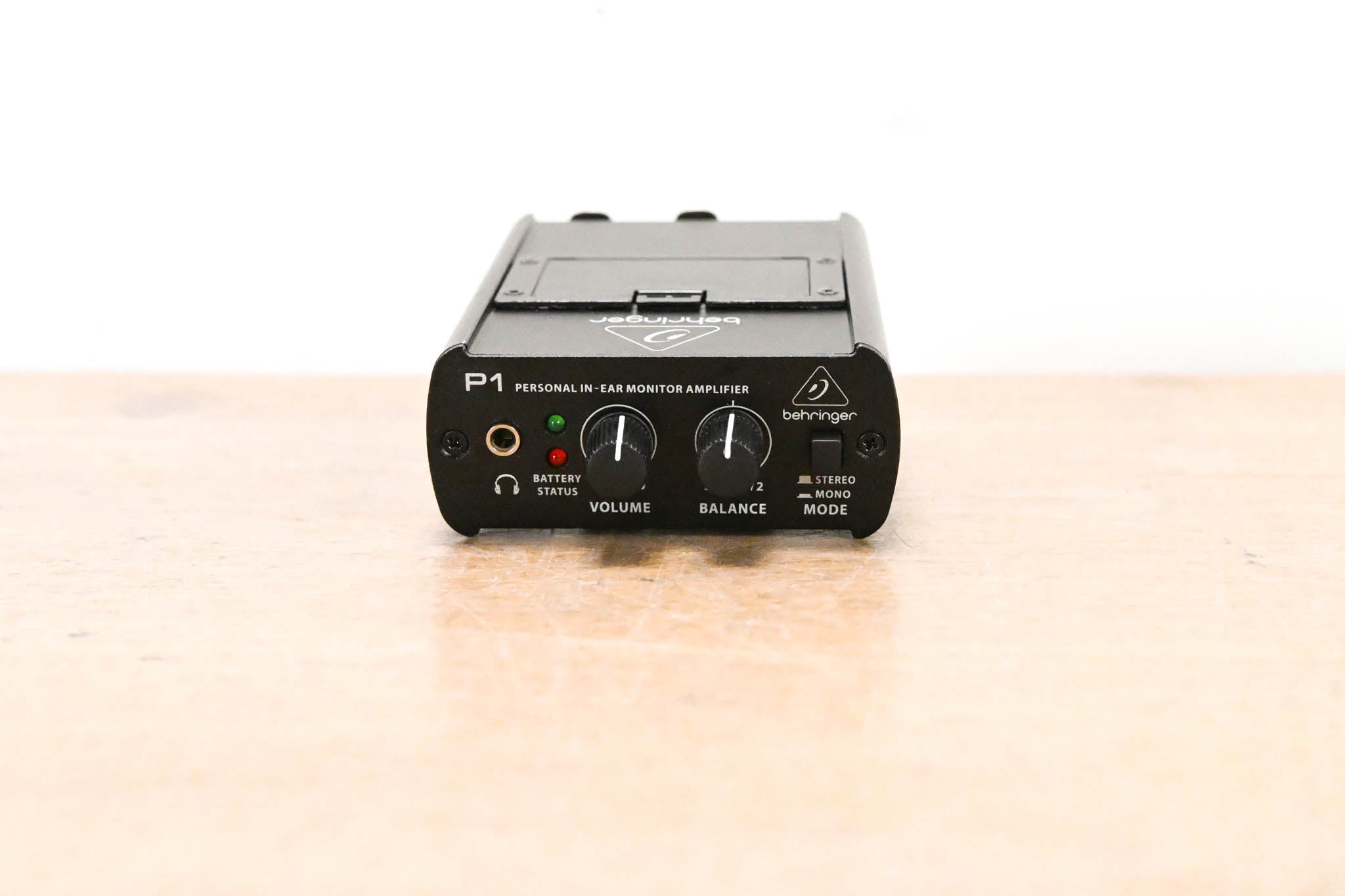 Behringer Powerplay P1 Personal In-Ear Monitor Amplifier