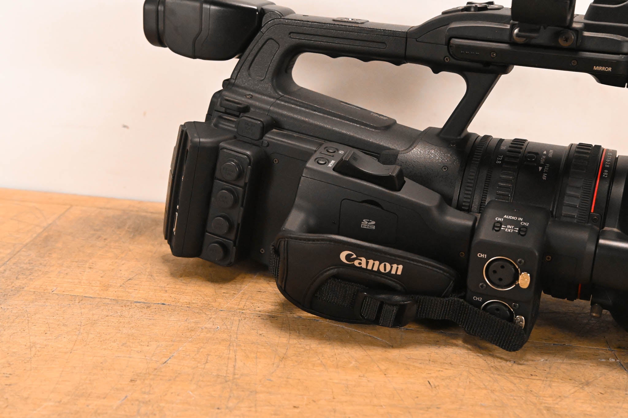 Canon XF305 Professional Camcorder