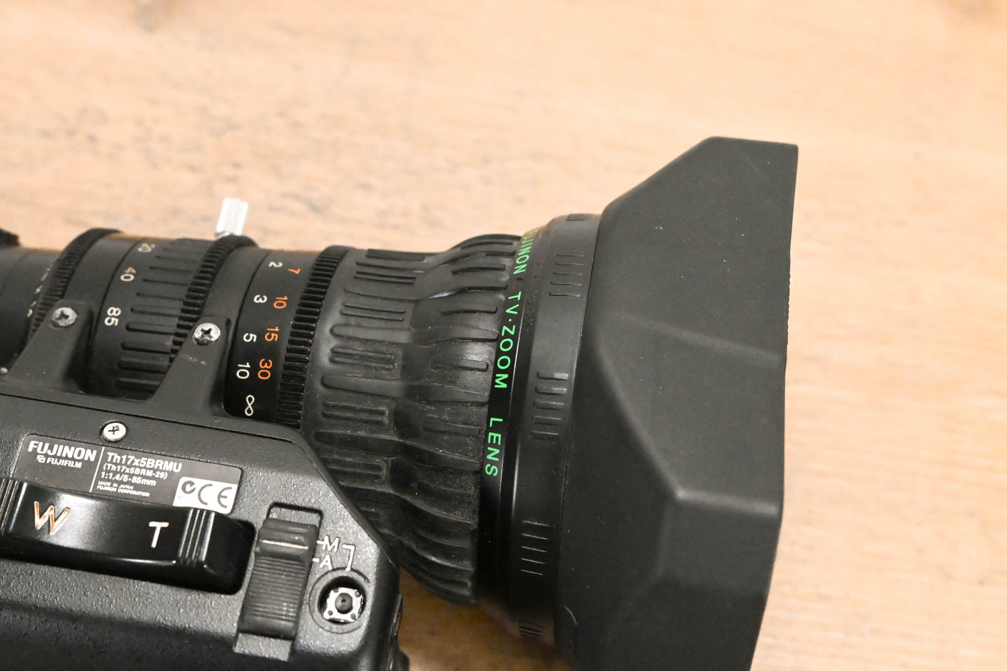 Fujinon Th17x5BRMU Broadcast Zoom Lens - 1:1.4/5-85mm