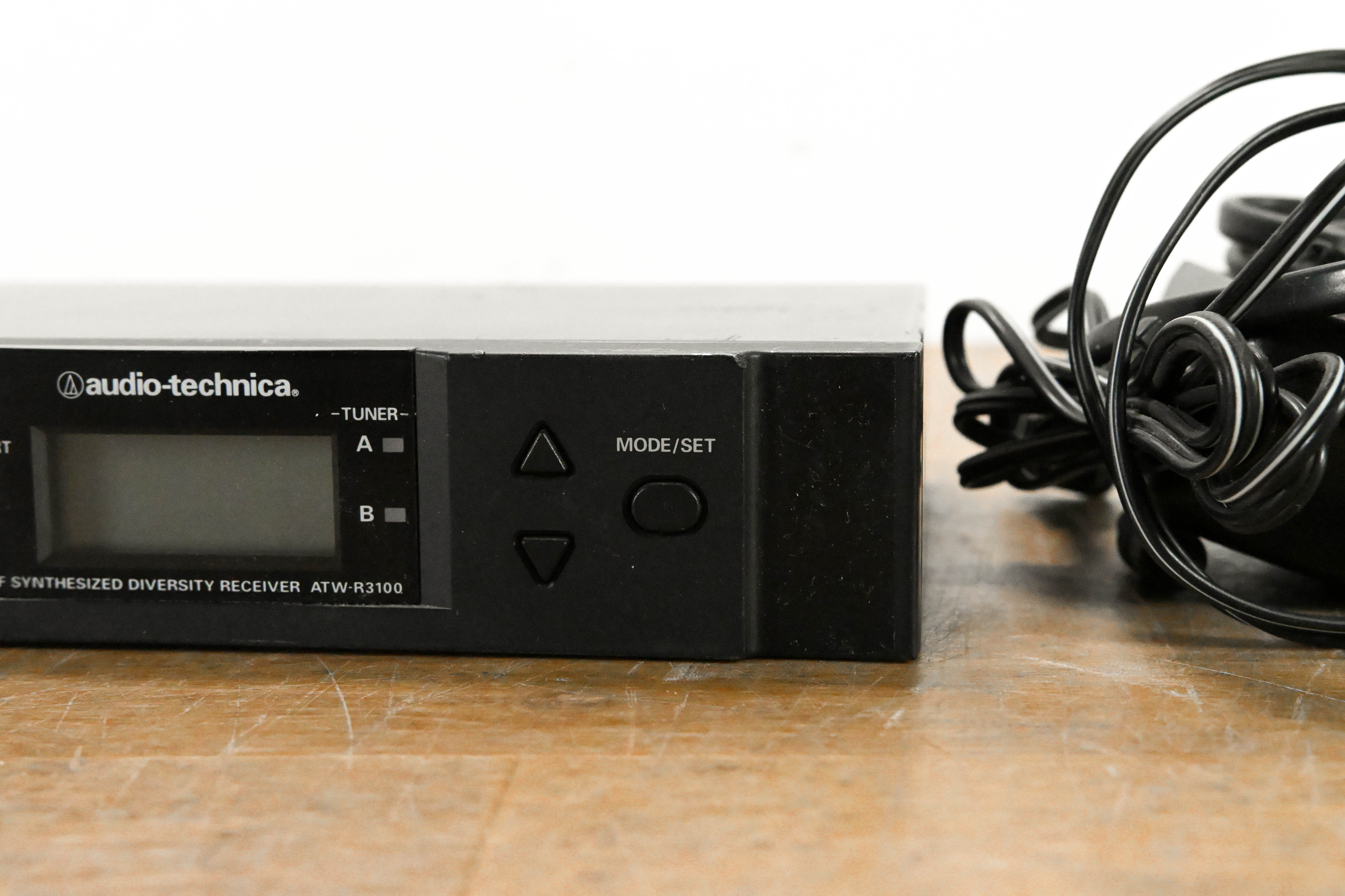 Audio-Technica R3100C Wireless Receiver - 541-566 MHz