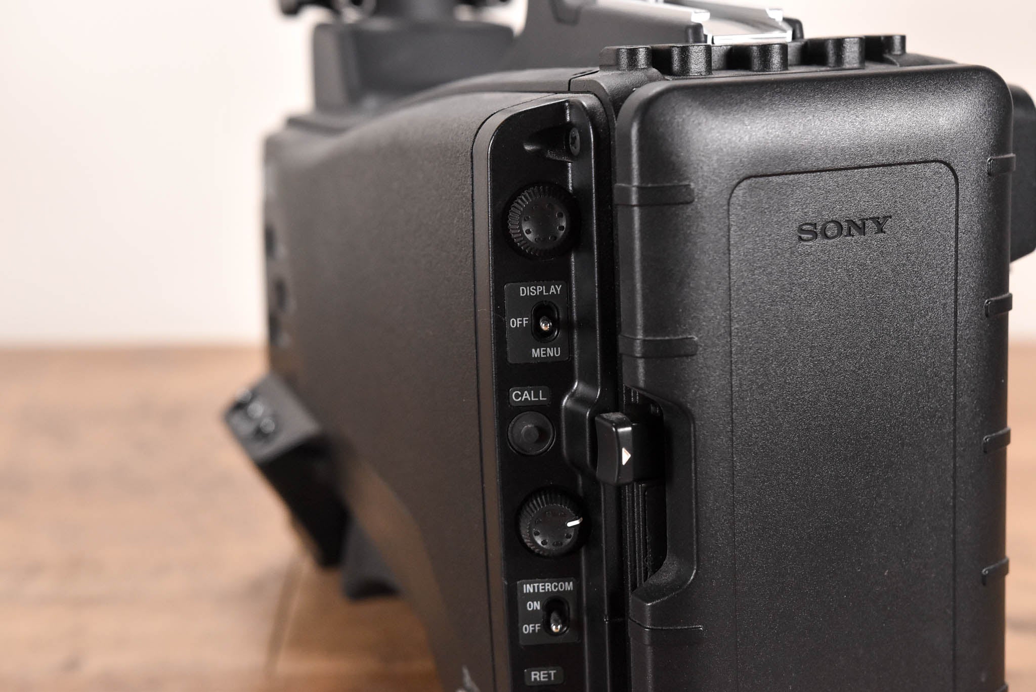 Sony HXC-D70 HD/SD Studio Camera