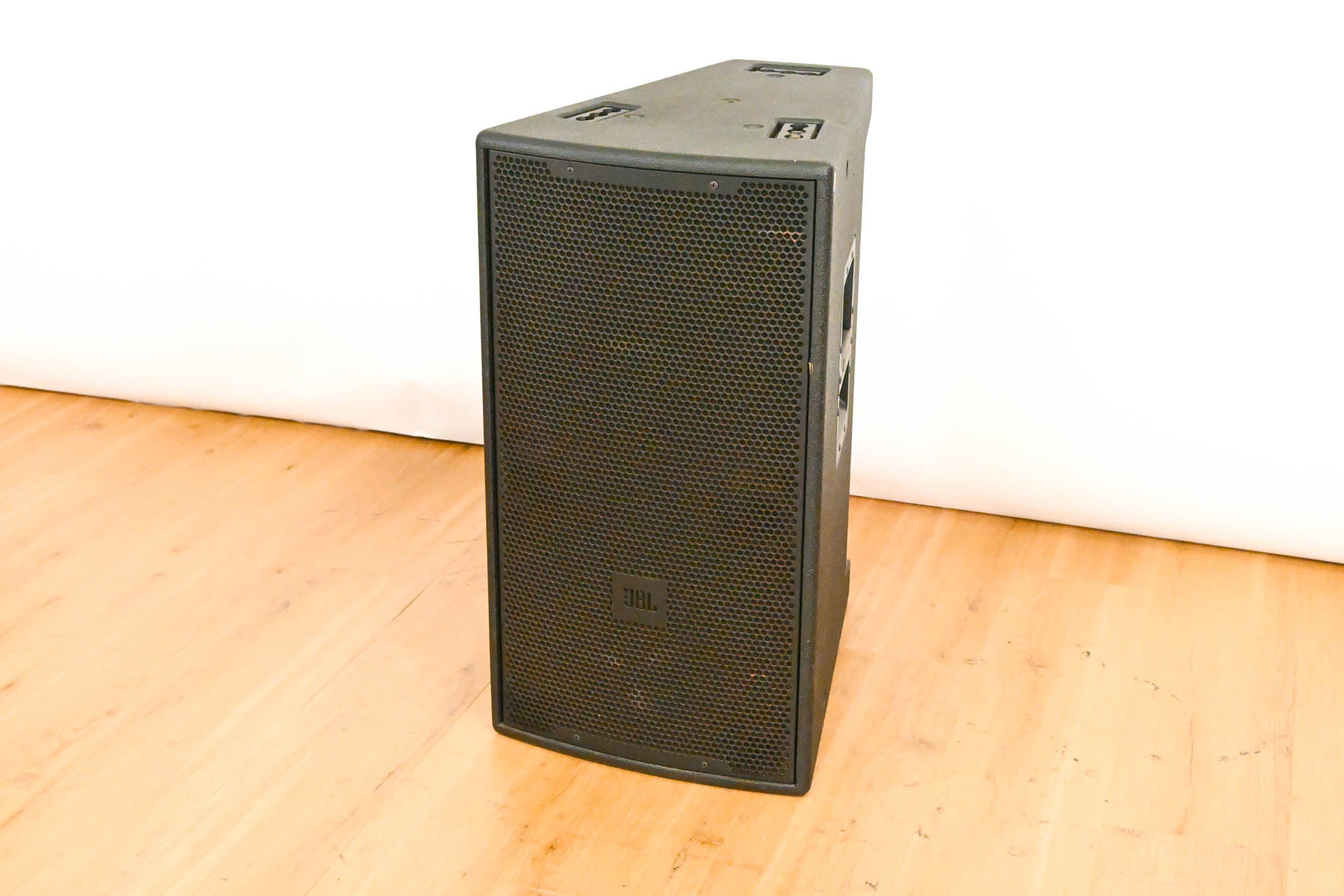 JBL VP7212/64DPCN Powered 12-inch Integrated Loudspeaker w/ CobraNet