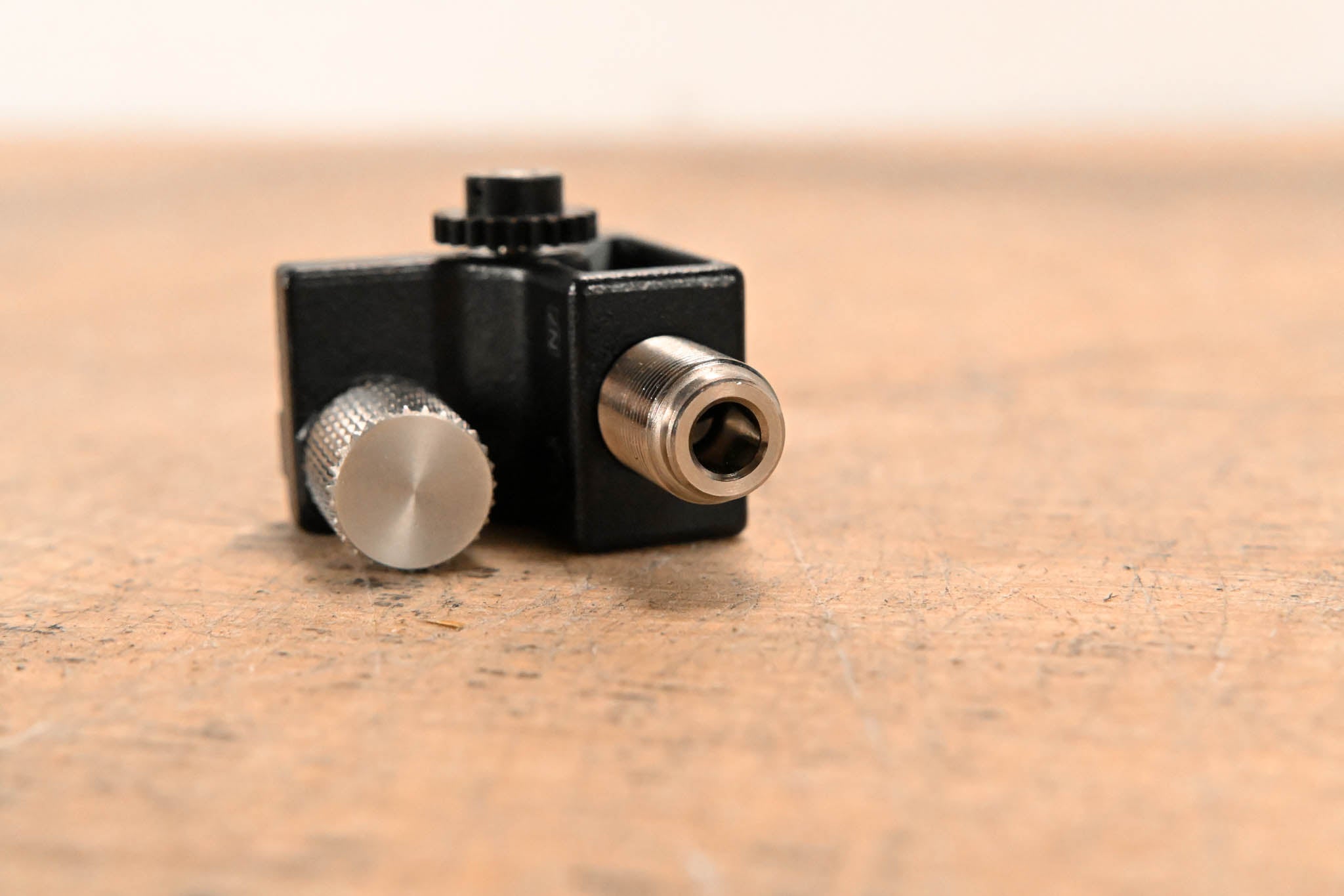 Fujinon FMM-6B Manual Focus Module for Fujinon ENG/EFP Lenses