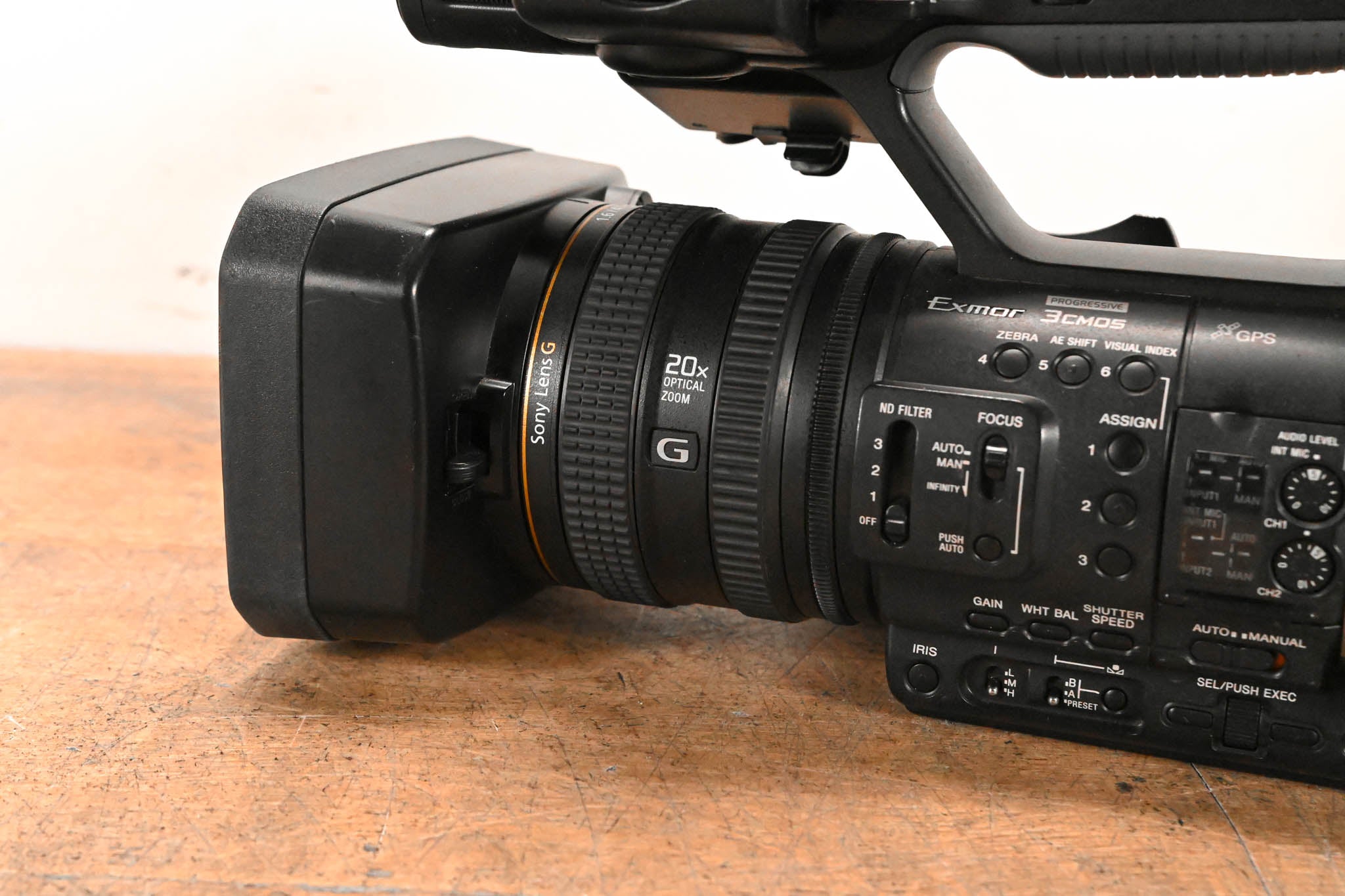 Sony HXR-NX5U NXCAM Professional Camcorder