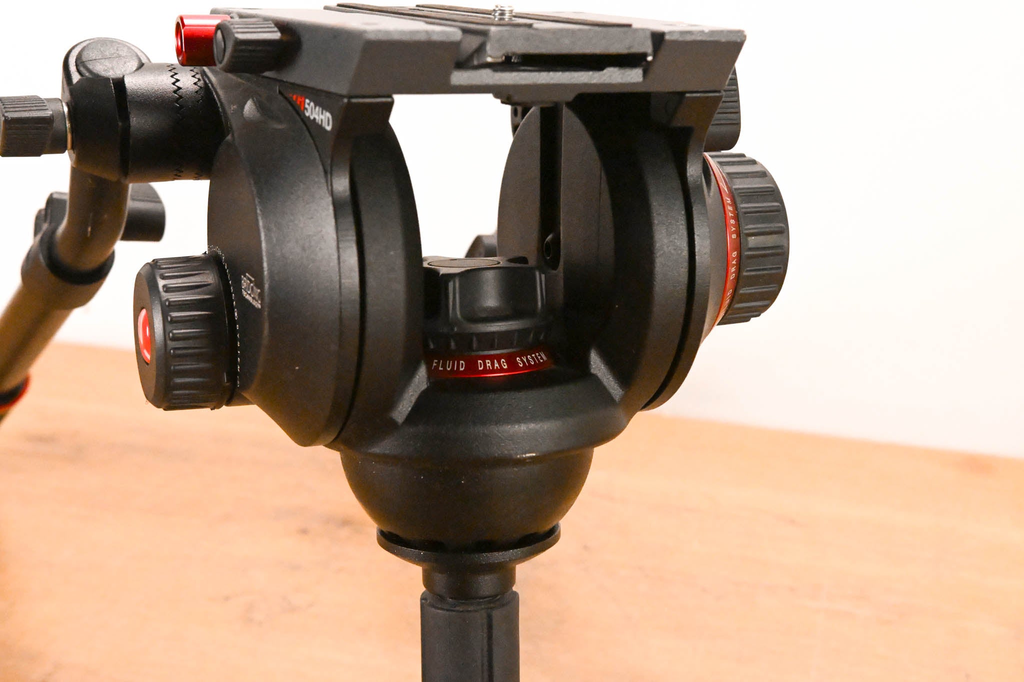 Manfrotto 504HD Fluid Video Head with 75 mm Half Ball
