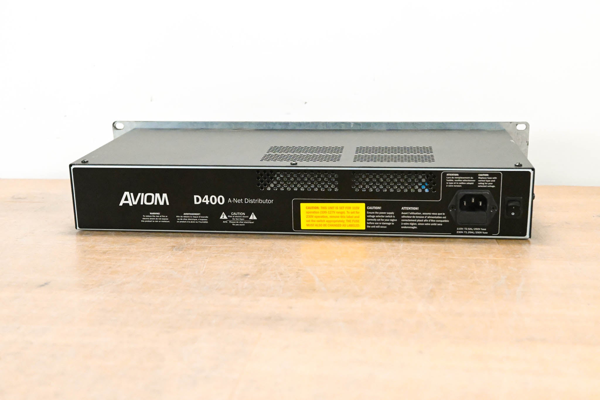 Aviom D400-Dante A-Net Distributor with Dante Connectivity