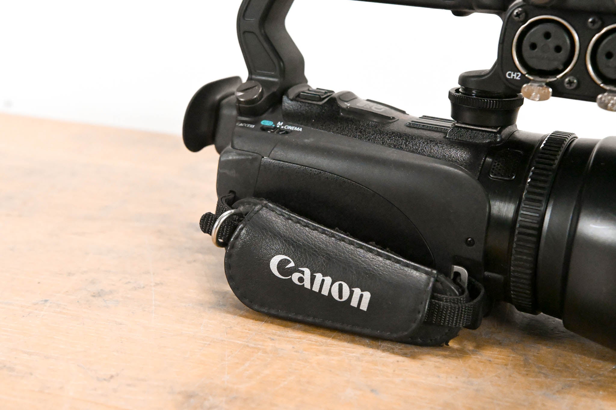 Canon XA10 Full HD Professional Camcorder with XLR Handle