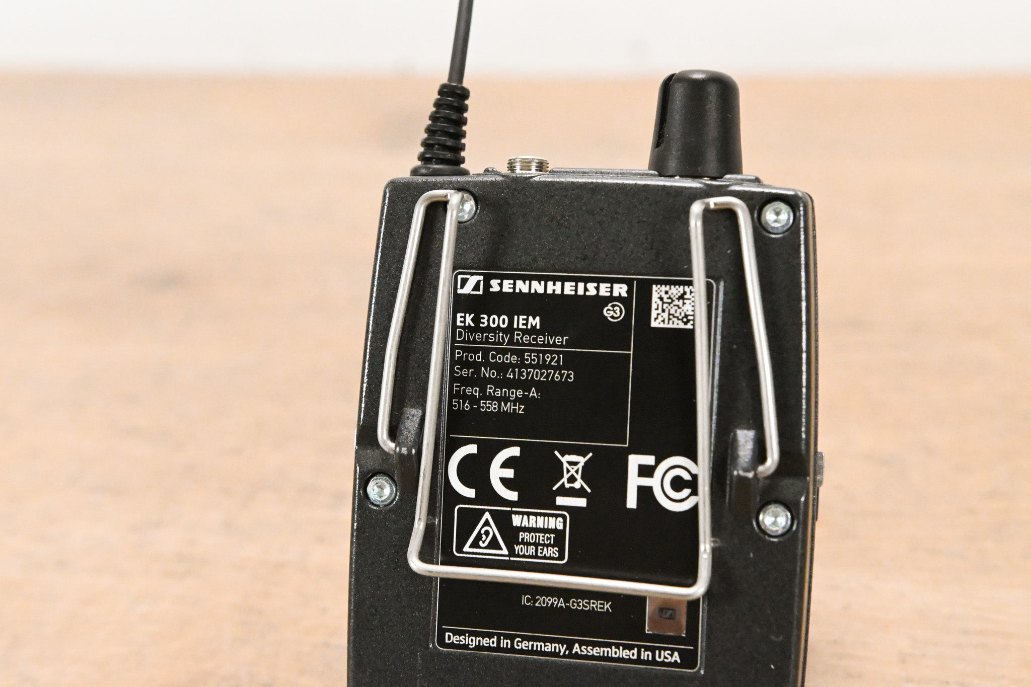 Sennheiser ew 300 IEM G3 Wireless In-Ear Monitoring System - 516-558 MHz