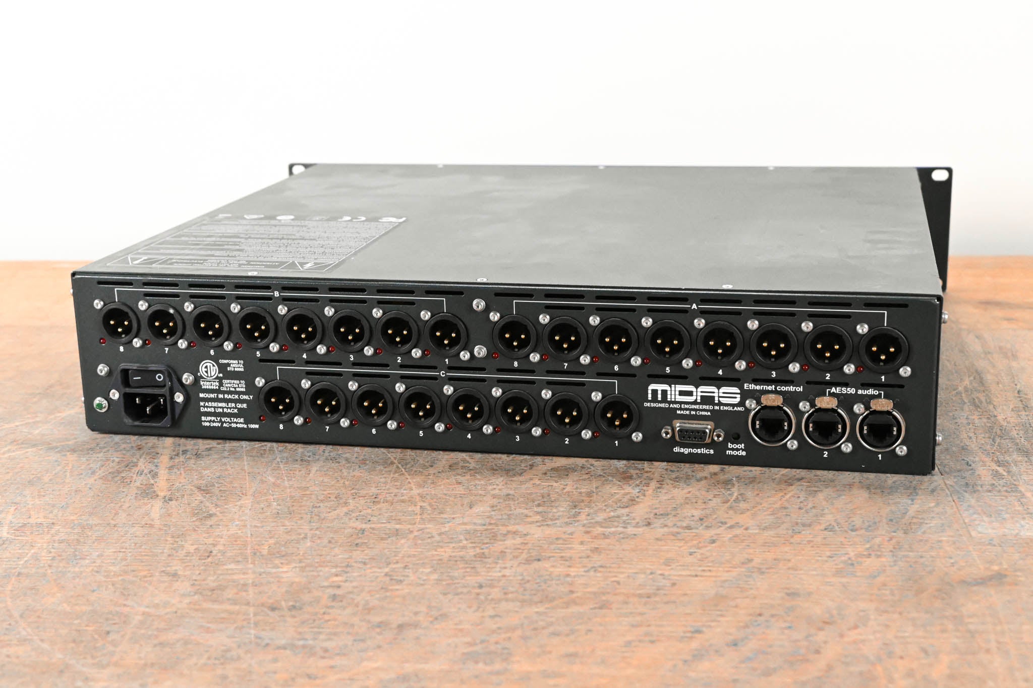 Midas DL152 PRO Series 24-Output Stage Box