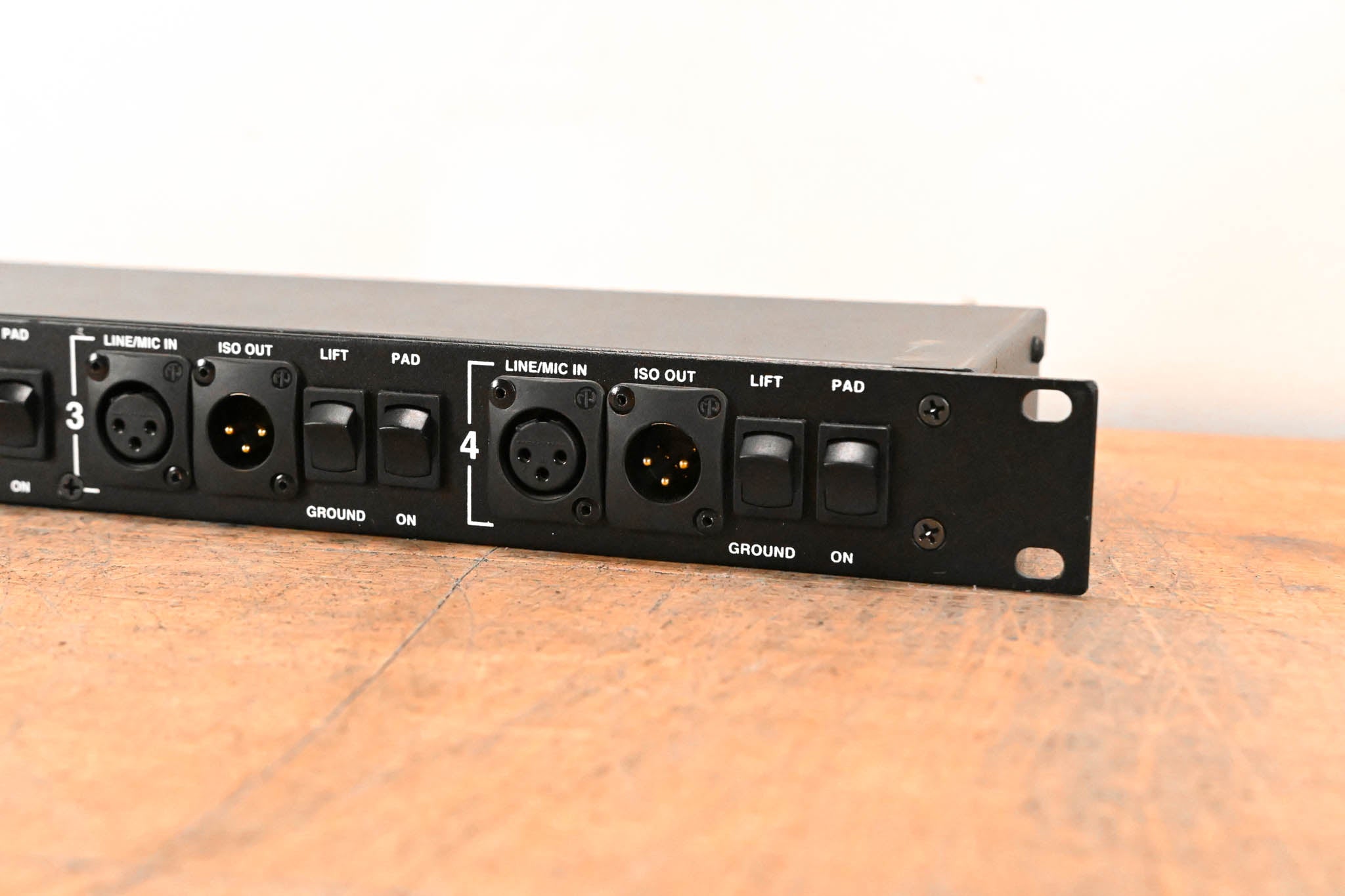 Horizon MS-4 4-Channel Rackmount Mic Splitter