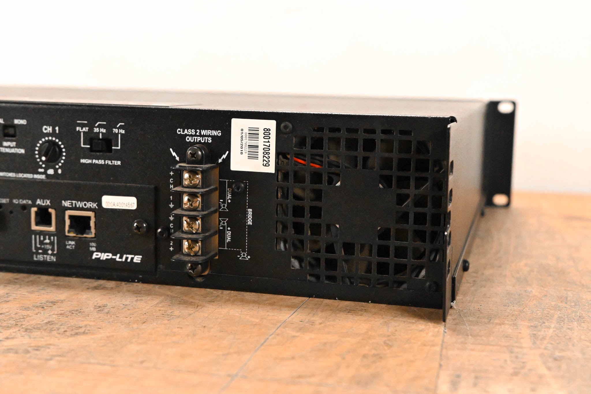 Crown CTs 600 Two-Channel 300W Power Amplifier