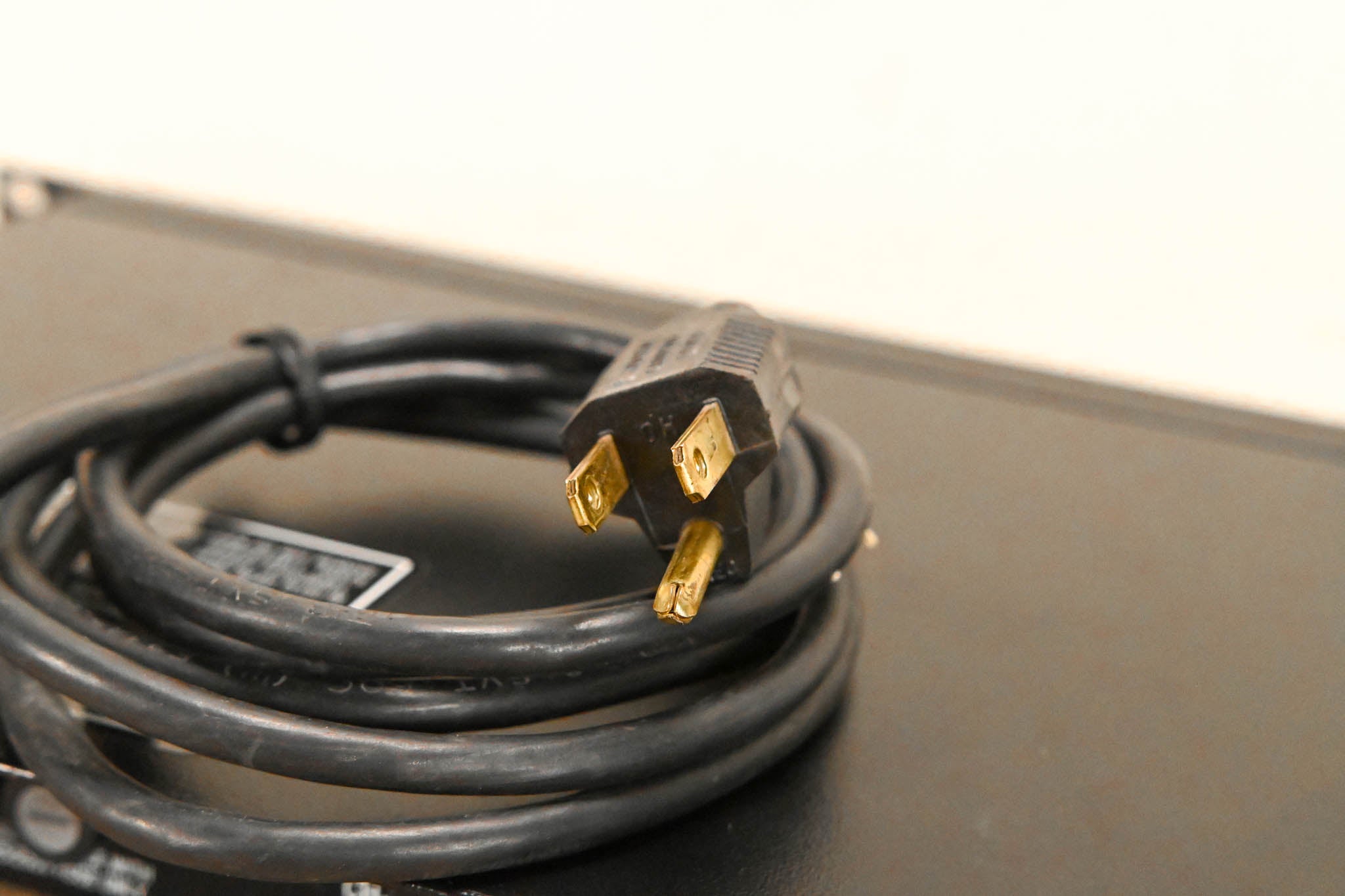 Crown D-45 Two-Channel, 35W Power Amplifier