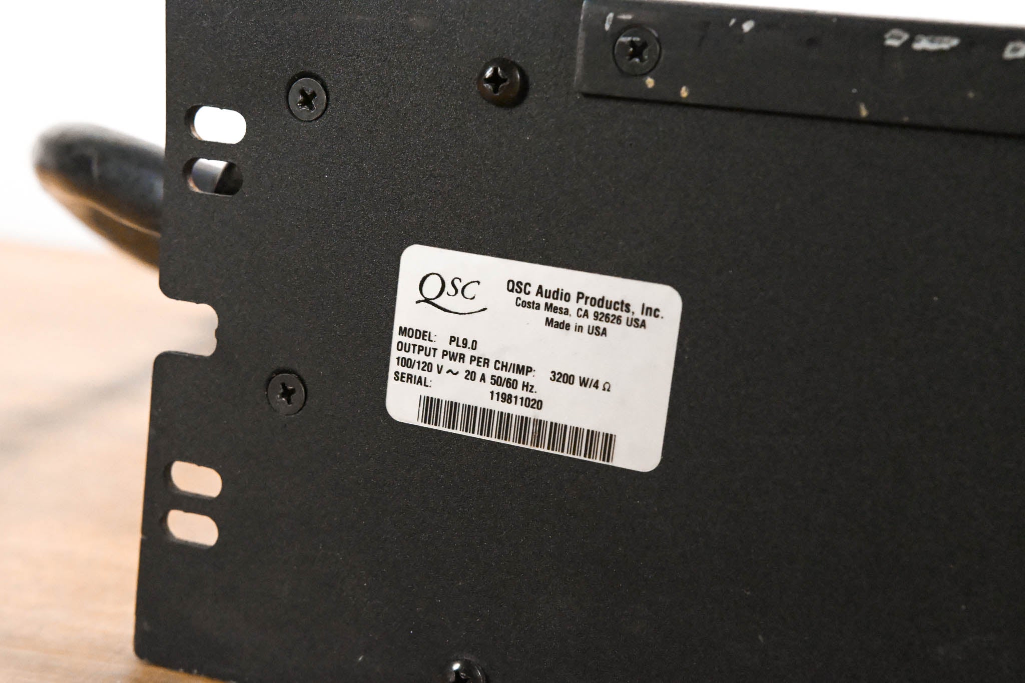 QSC PowerLight 9.0 PFC Power Factor Corrected 2-Channel Power Amplifier