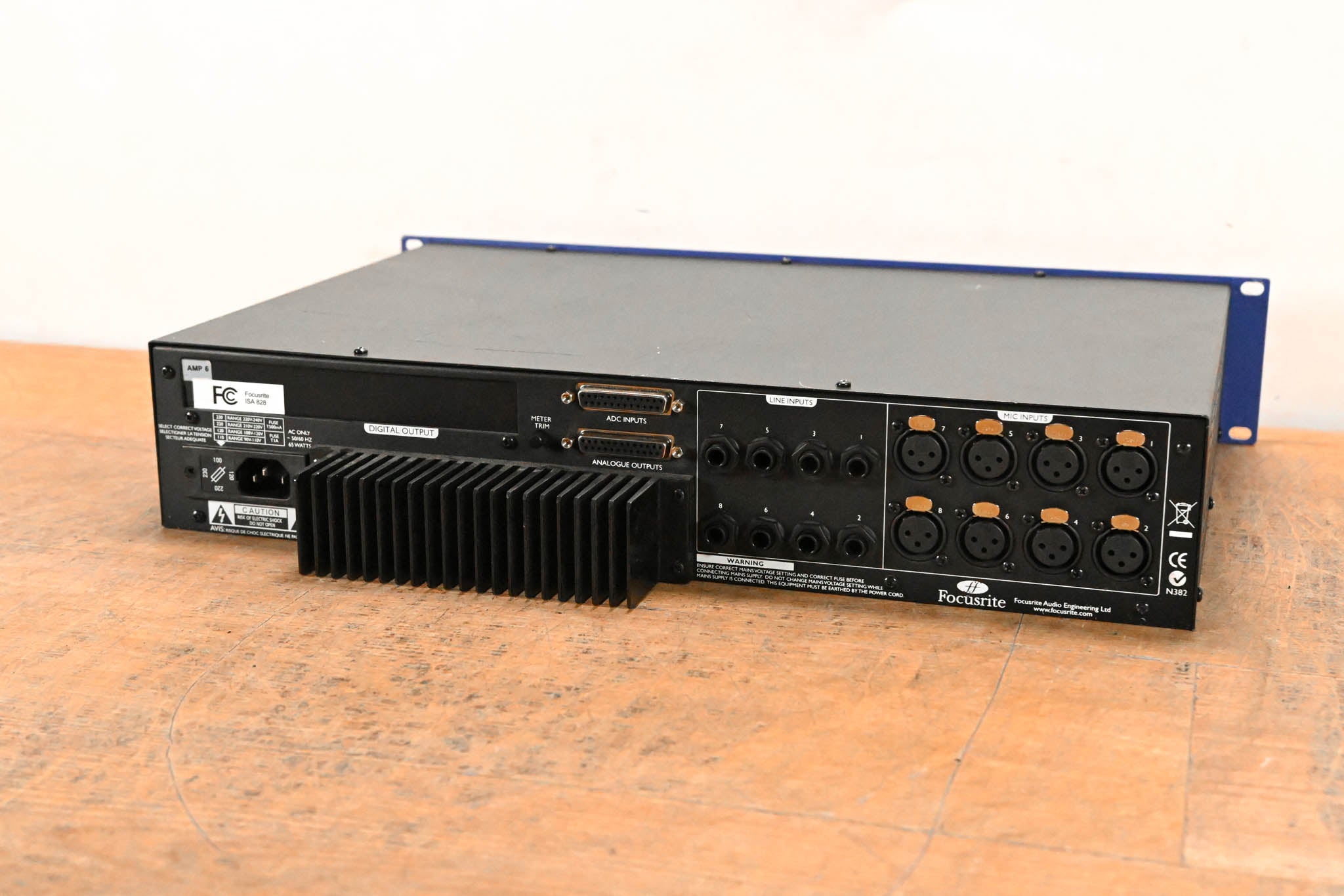 Focusrite ISA828 8-Channel Microphone Preamplifier