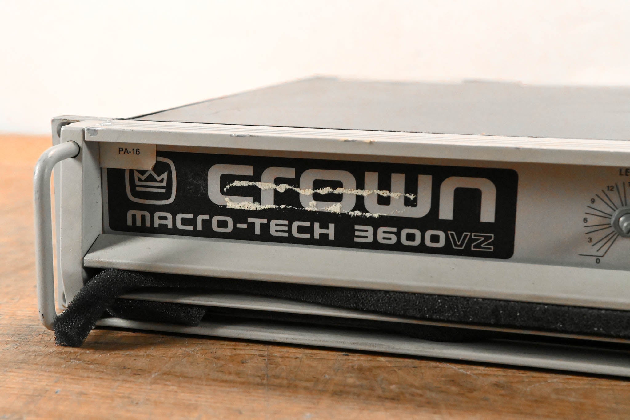 Crown Macro-Tech 3600VZ 2-Channel Power Amplifier