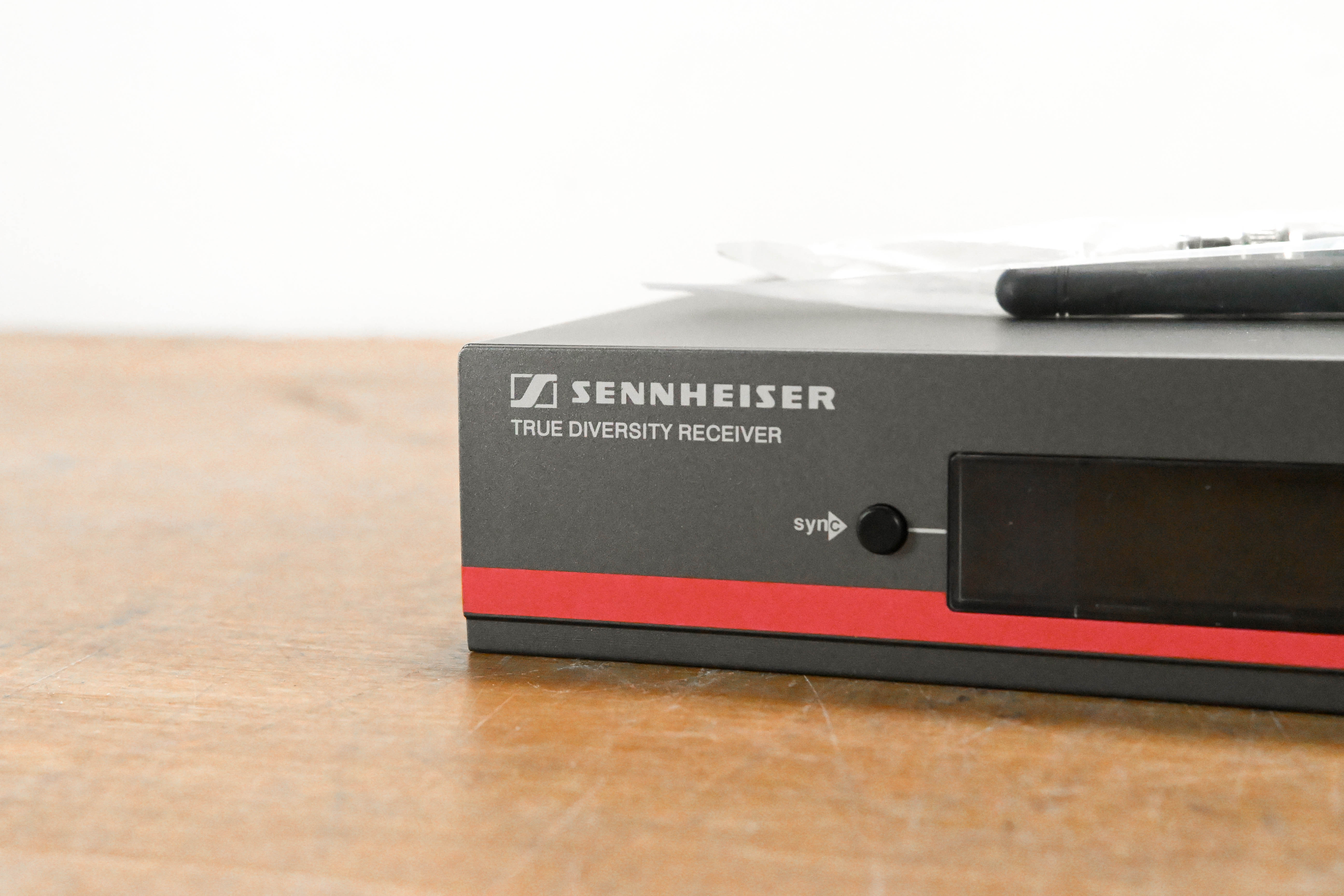 Sennheiser ew 100 G3 Handheld Wireless System A Range - NO POWER SUPPLY