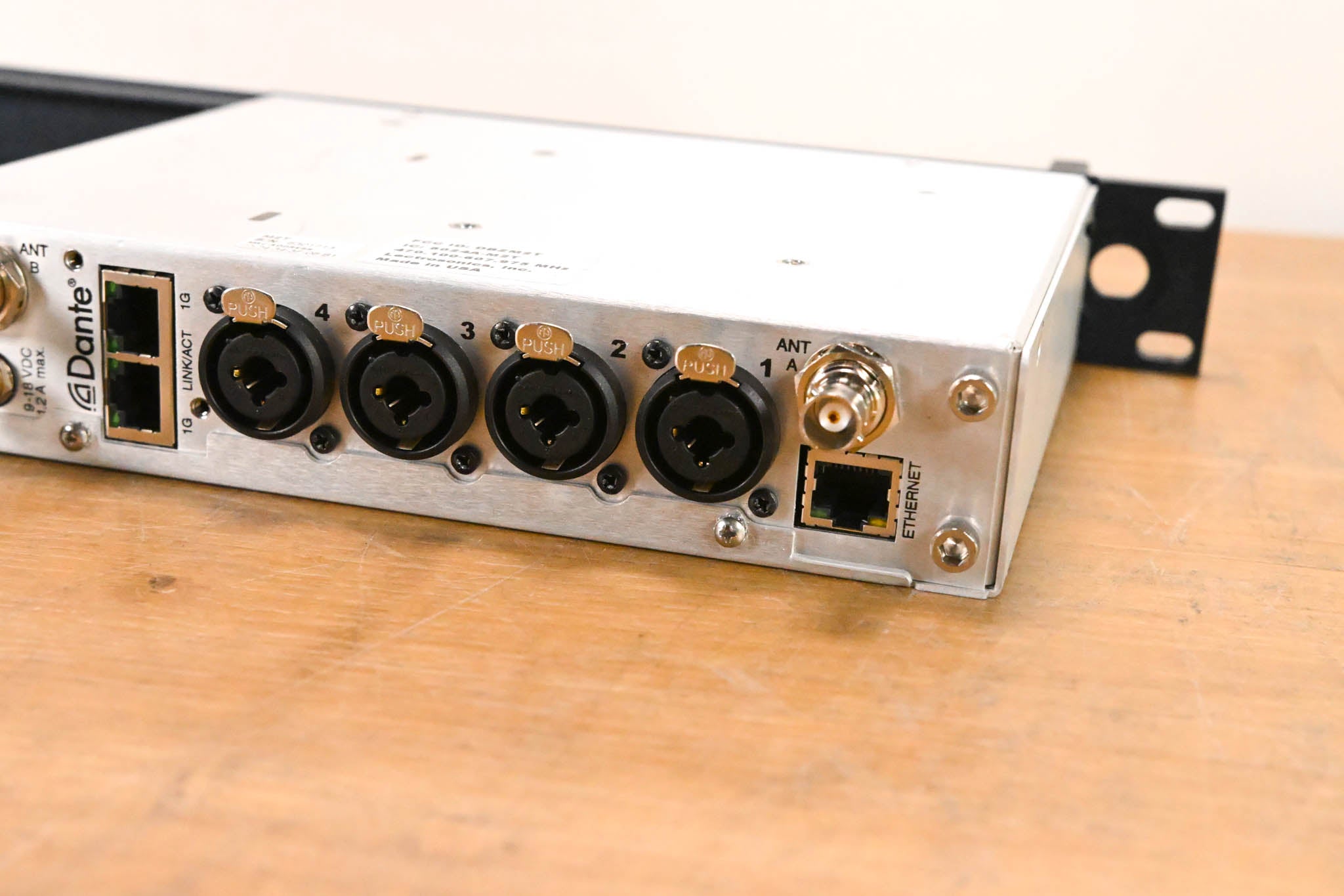 Lectrosonics Duet M2T/M2Ra IEM/IFB System - 470-608 MHz
