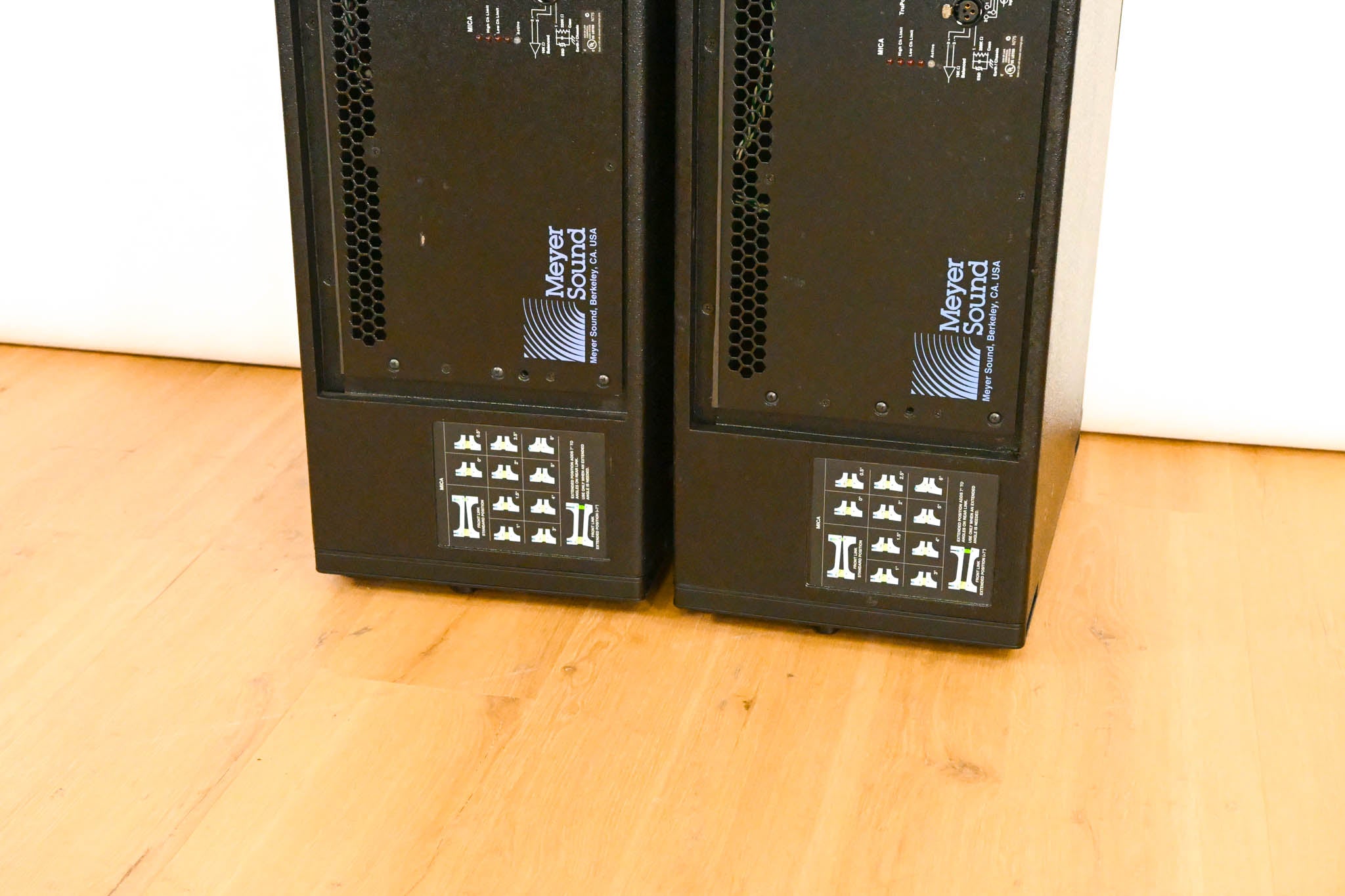 Meyer Sound MICA Active Line Array Loudspeaker (PAIR)