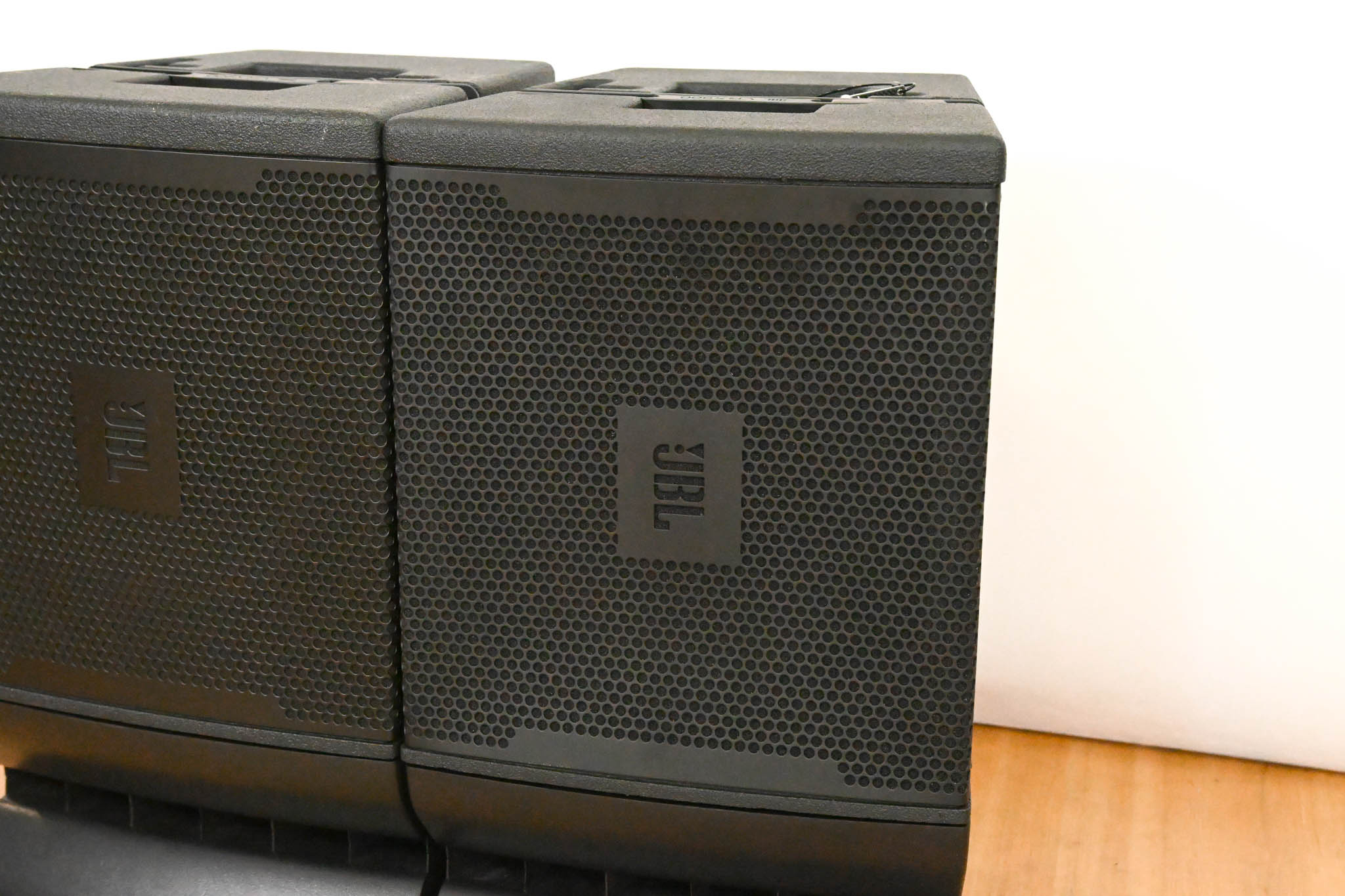 JBL VRX932LA-1 12" Two-Way Line Array Loudspeaker System (PAIR)