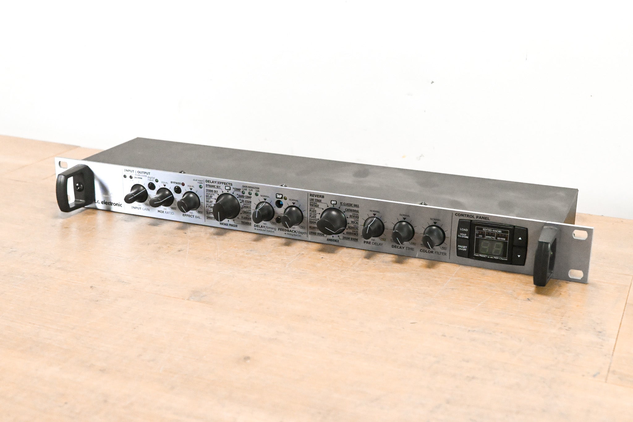 TC Electronic M350 Reverb and Effects Processor