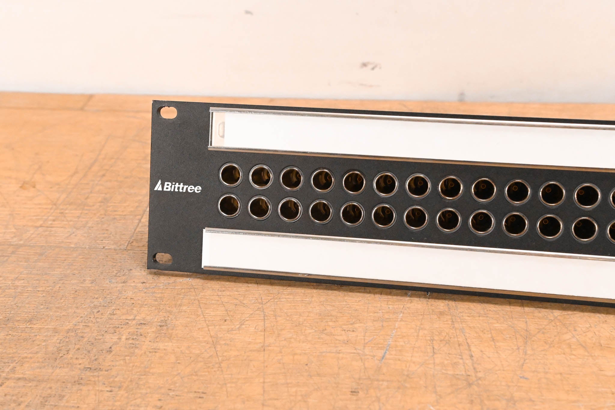 Bittree 2WTHD/S 2x26 2RU Video Patchbay
